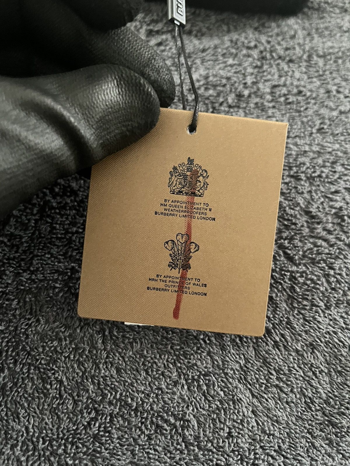 Burberry Burberry Logo Intarsia Cashmere Beanie Size ONE SIZE - 16 Thumbnail