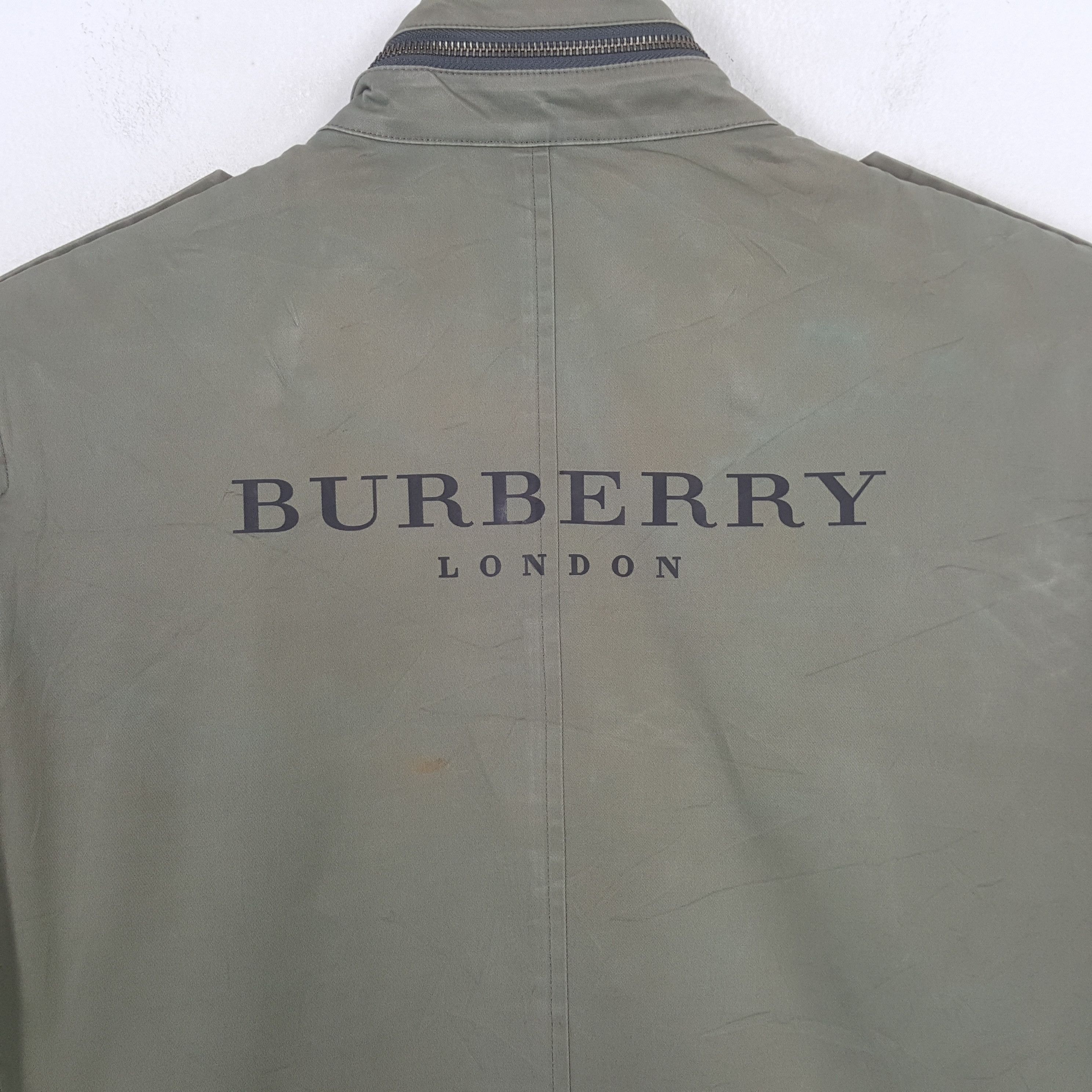 Black Label × Burberry × Vintage Vintage BURBERRY LONDON Fashion Brand Jacket C287N18 Size US S / EU 44-46 / 1 - 2 Thumbnail