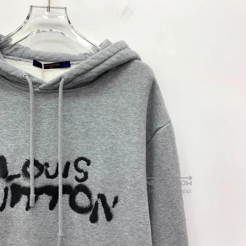 Louis Vuitton Louis Vuitton Grey monogrammed neon character printed cott Size US M / EU 48-50 / 2 - 3 Thumbnail
