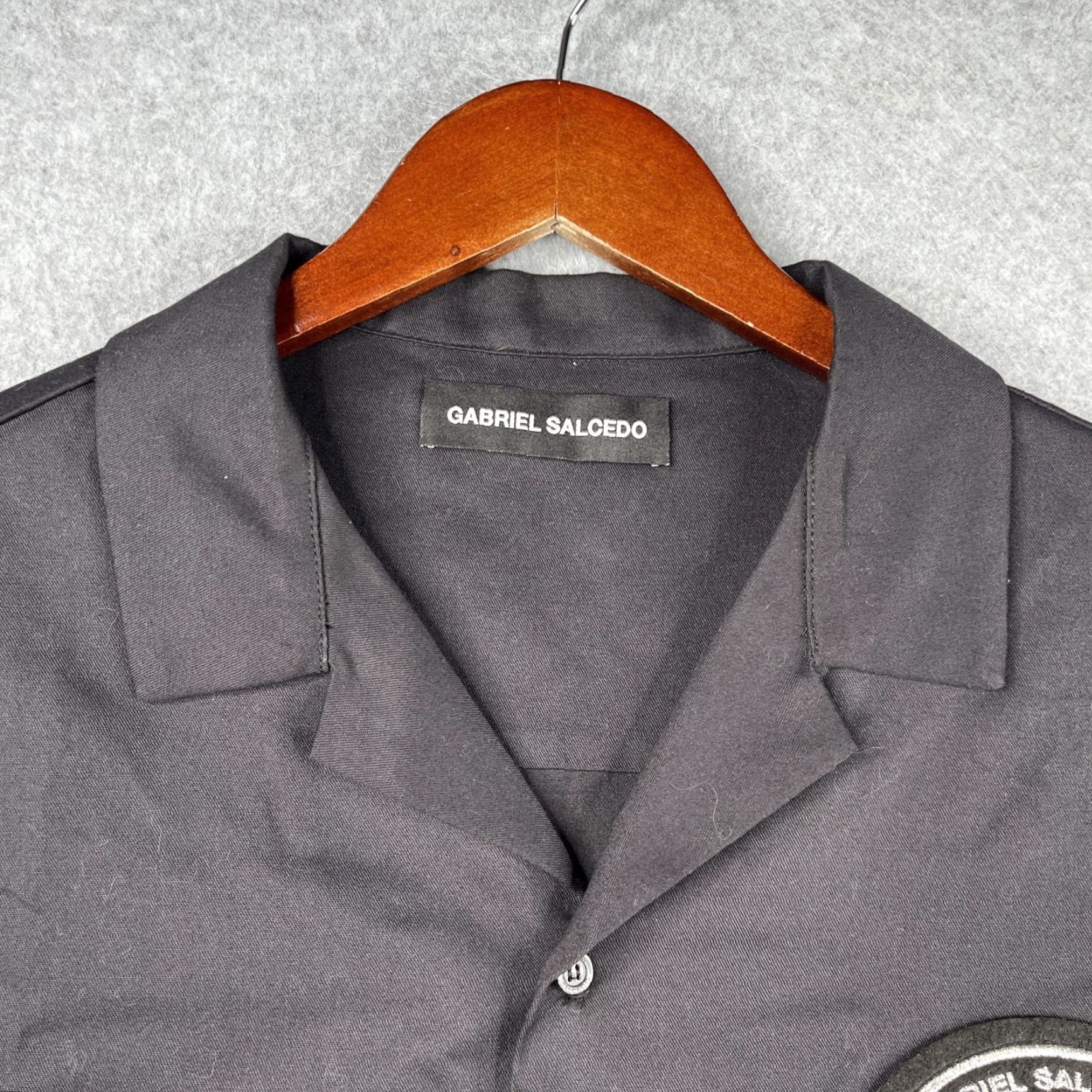 Logo 7 Gabriel Salcedo Shirt L Black Short Sleeve Button Up Embroidered Logo Mens Size US L / EU 52-54 / 3 - 3 Thumbnail