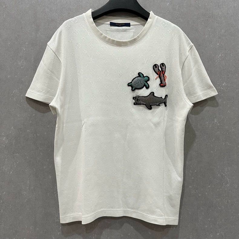 Louis Vuitton Seafood beaded short sleeve with white dark