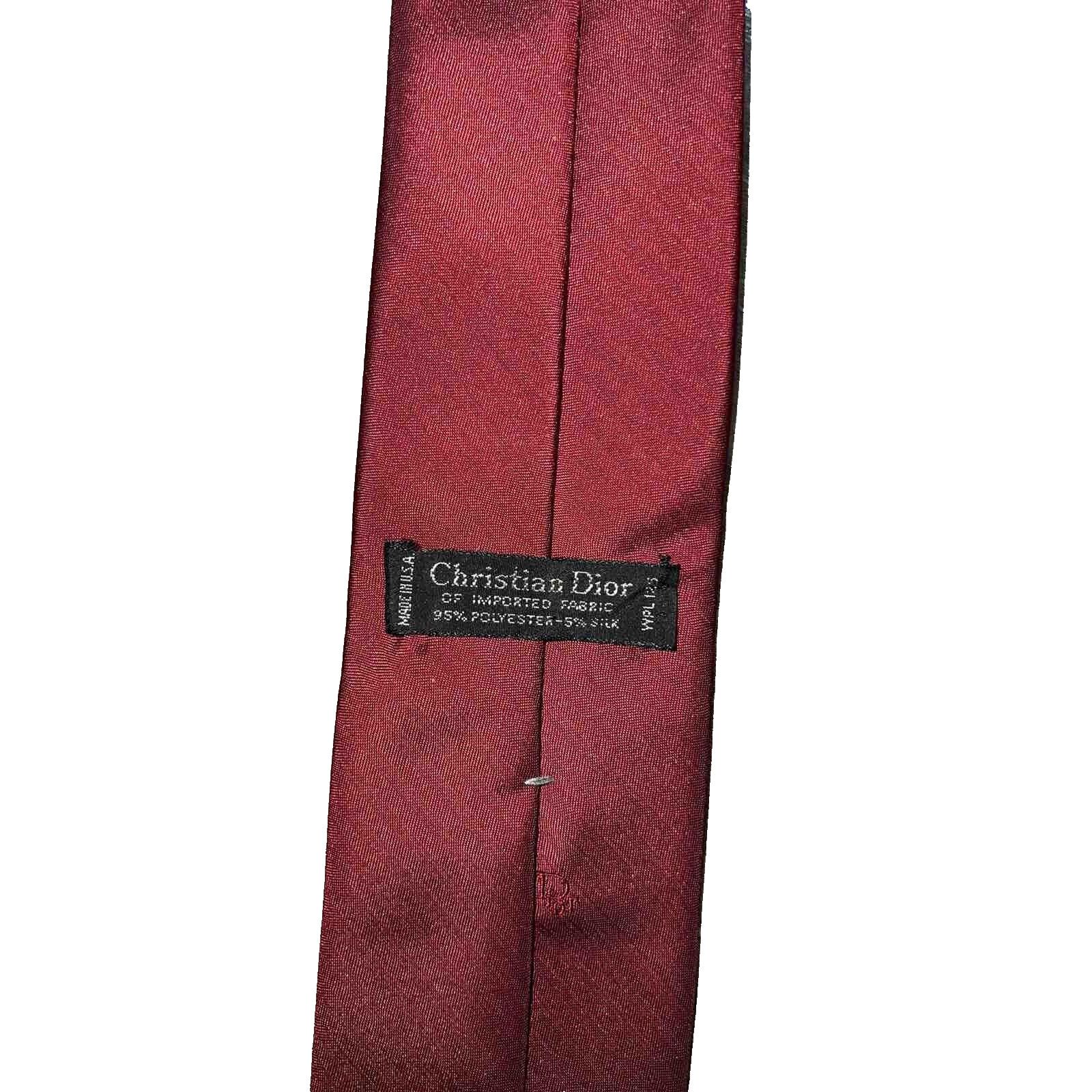 & Other Stories Christian Dior men Silk Red Geo Neck Tie 58 x 3 A000357 Size ONE SIZE - 3 Thumbnail