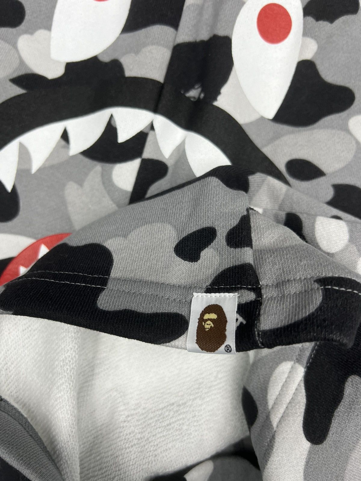 Bape Bape 1st Camo Shark Sweat Shorts Size US 34 / EU 50 - 3 Thumbnail