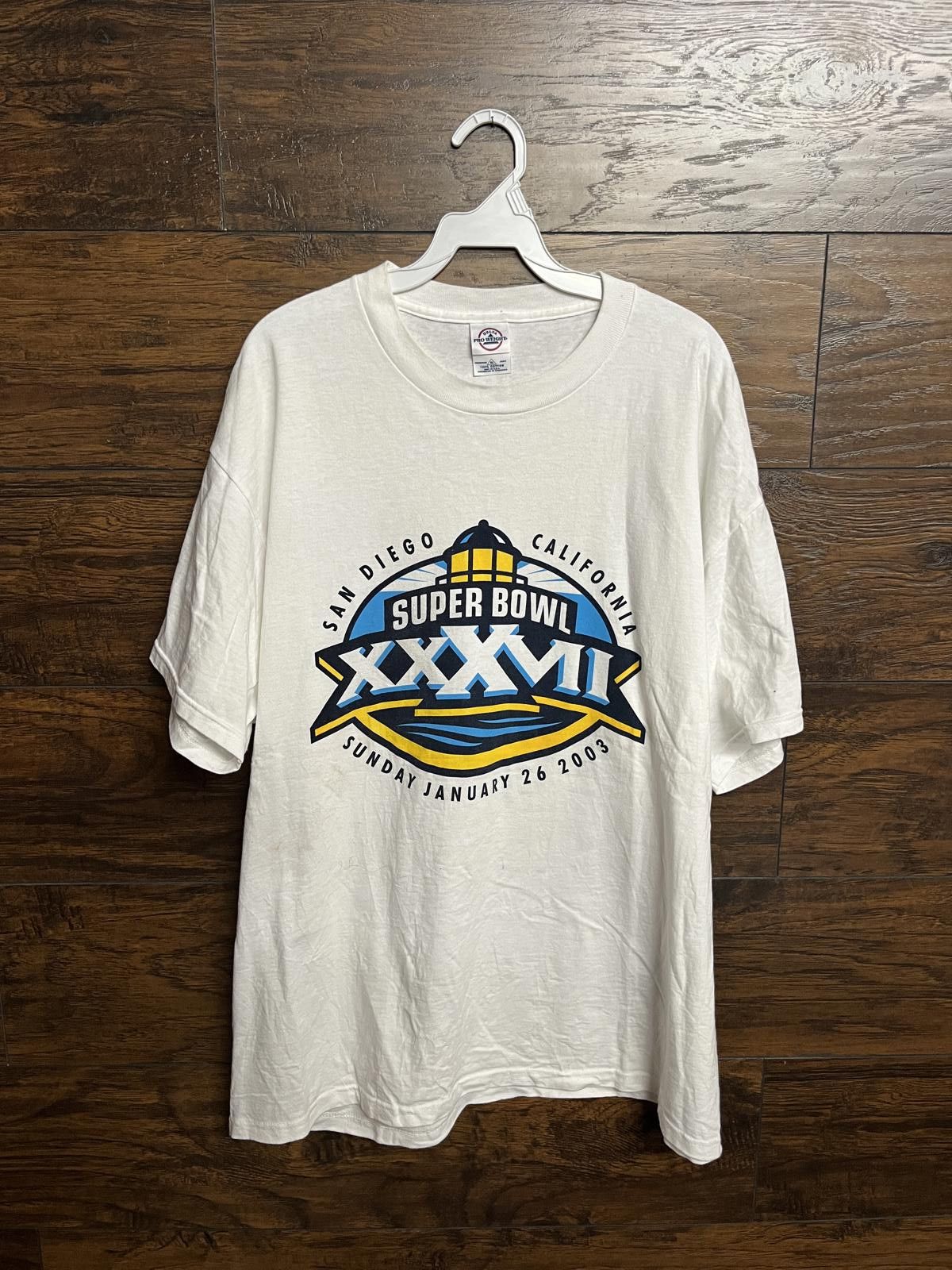 Delta Vintage Super Bowl XXXVII Tshirt San Diego 2003 Gruden Bowl Size US XL / EU 56 / 4 - 1 Thumbnail