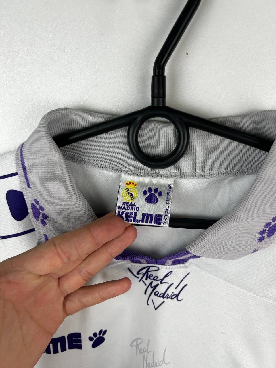 Vintage Real Madrid Kelme 1996-1997 Home jersey t-shirts size XL Size US XL / EU 56 / 4 - 13 Thumbnail