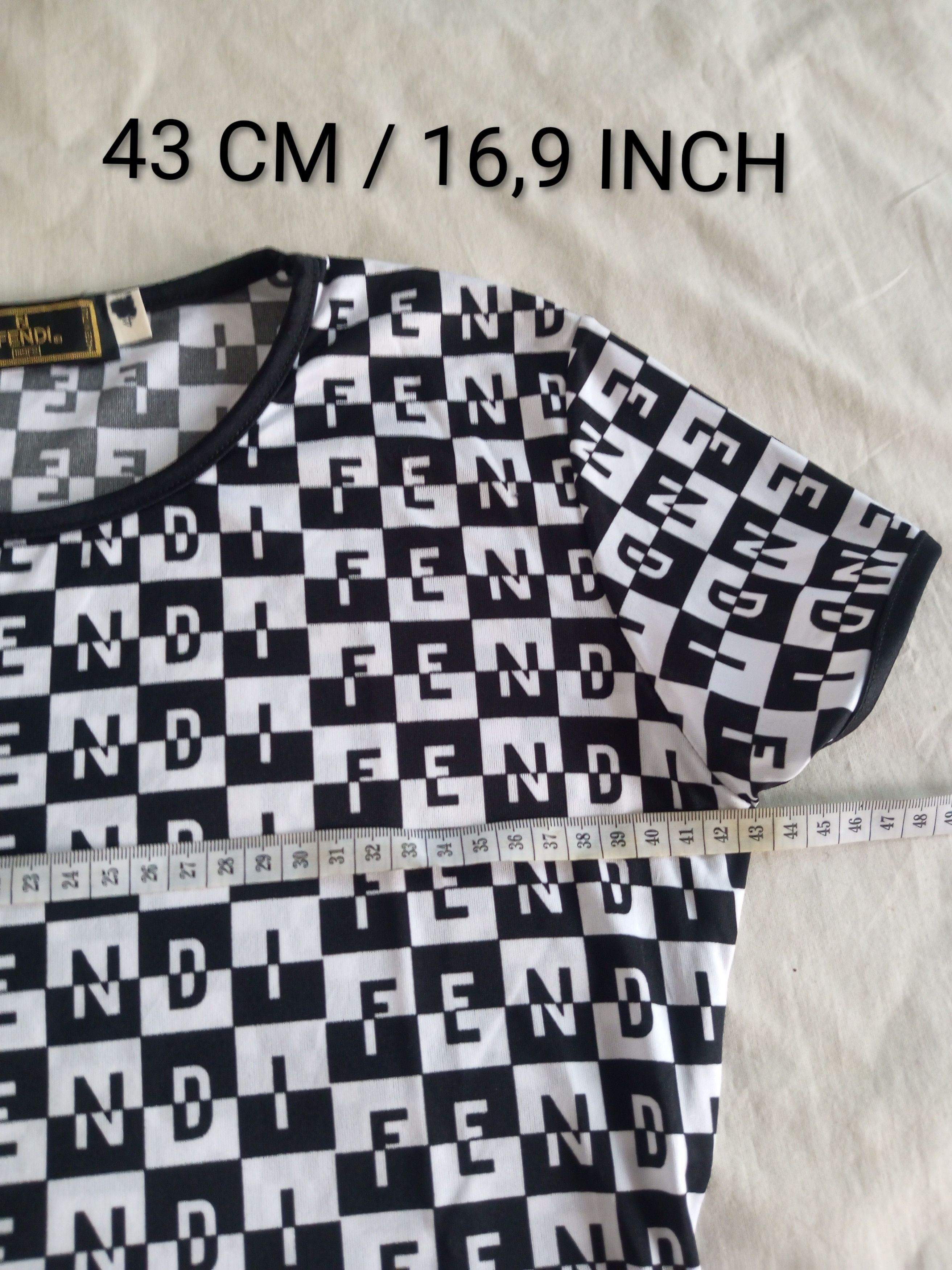 Fendi Fendi Vintage FF Logo T Shirt Top Size S / US 4 / IT 40 - 8 Thumbnail