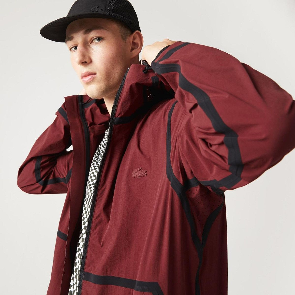 Lacoste 🐊 Lacoste Technical Hooded Jacket Burgundy Size M–L Size US M / EU 48-50 / 2 - 3 Thumbnail