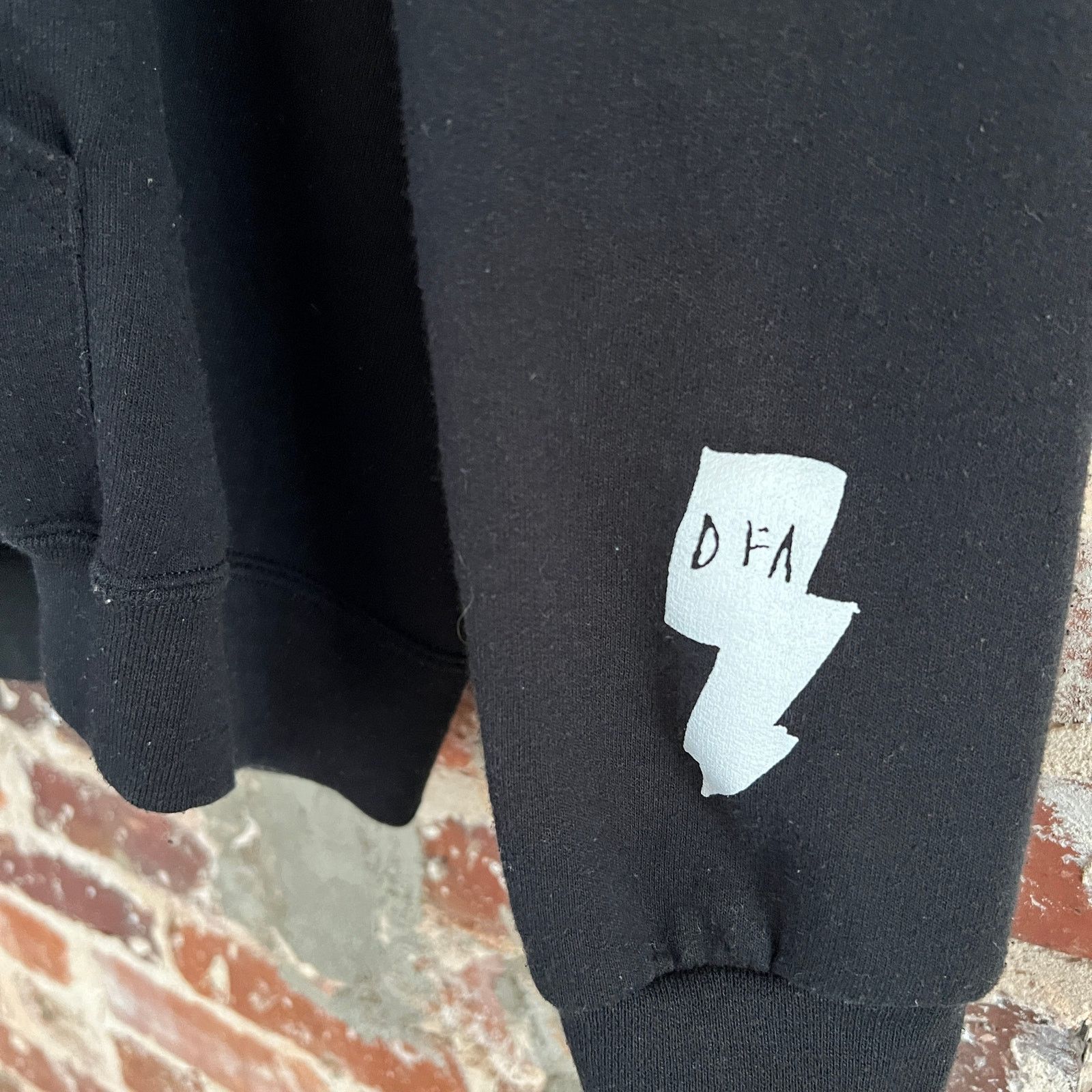 Jerzees LCD Soundsystem DFA 2018 Black Hoodie Sweatshirt L 23x27 Size US L / EU 52-54 / 3 - 3 Thumbnail