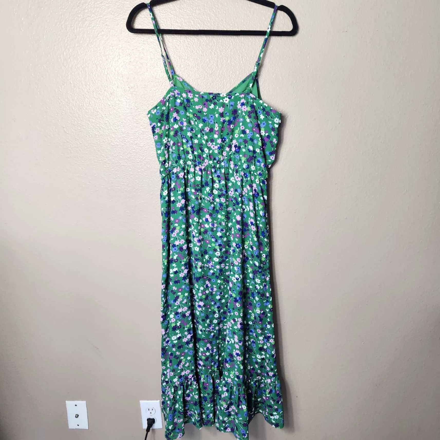 Donna Morgan Donna Morgan Dress Womens Spaghetti Strap Midi Dress-Size 8 Kelly Green Floral Party/Cocktail Sundress V-Neck ElecFit? Size M / US 6-8 / IT 42-44 - 6 Thumbnail