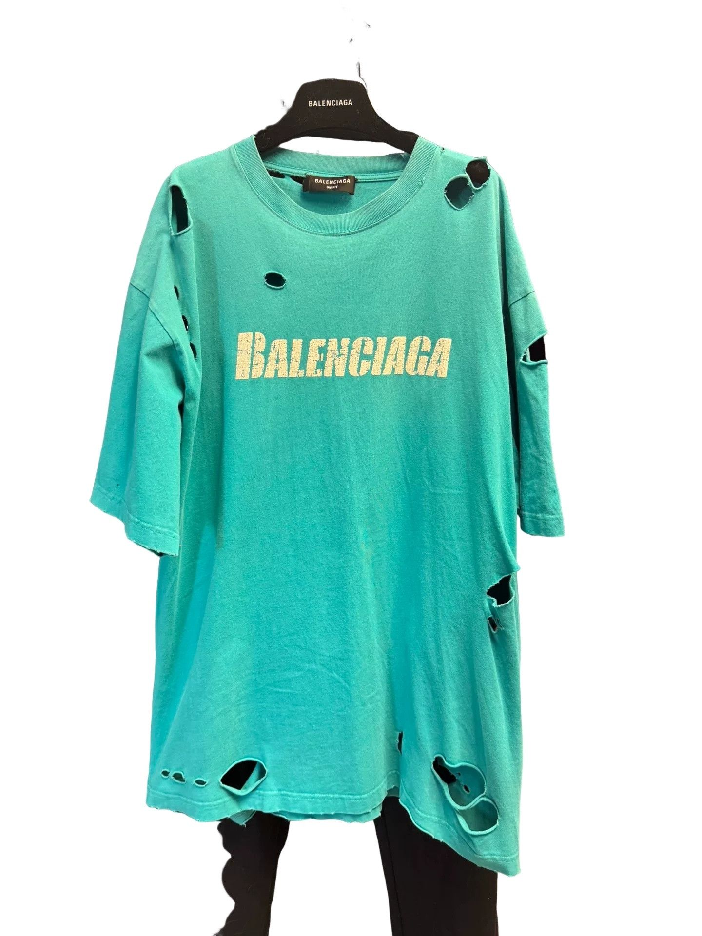 Balenciaga Balenciaga Destroyed Logo T-Shirt Size XS Size US XS / EU 42 / 0 - 1 Thumbnail