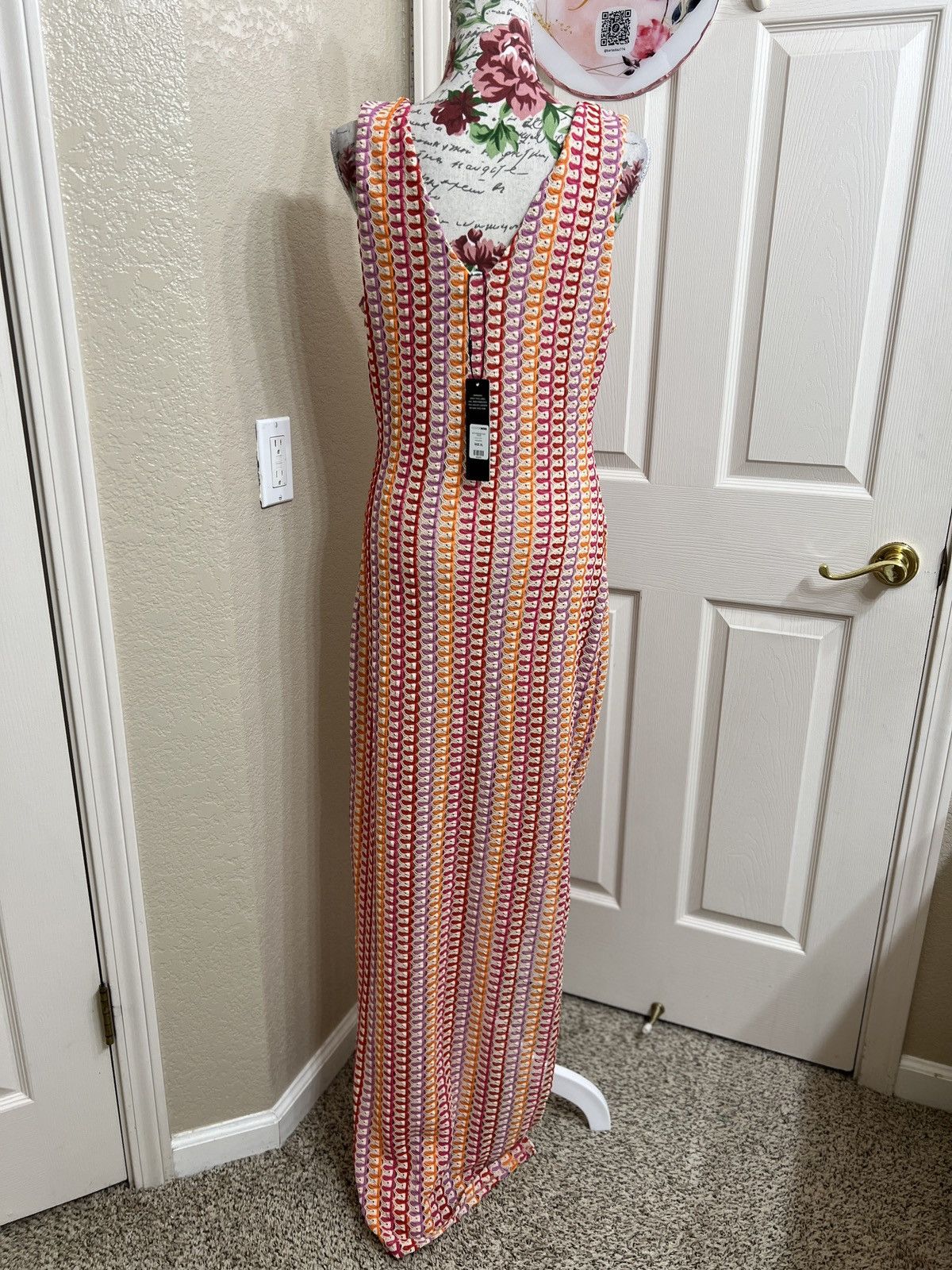 Fashion Nova Fashion Nova pink and multicolor crochet maxi dress size XL Size XL / US 12-14 / IT 48-50 - 5 Thumbnail