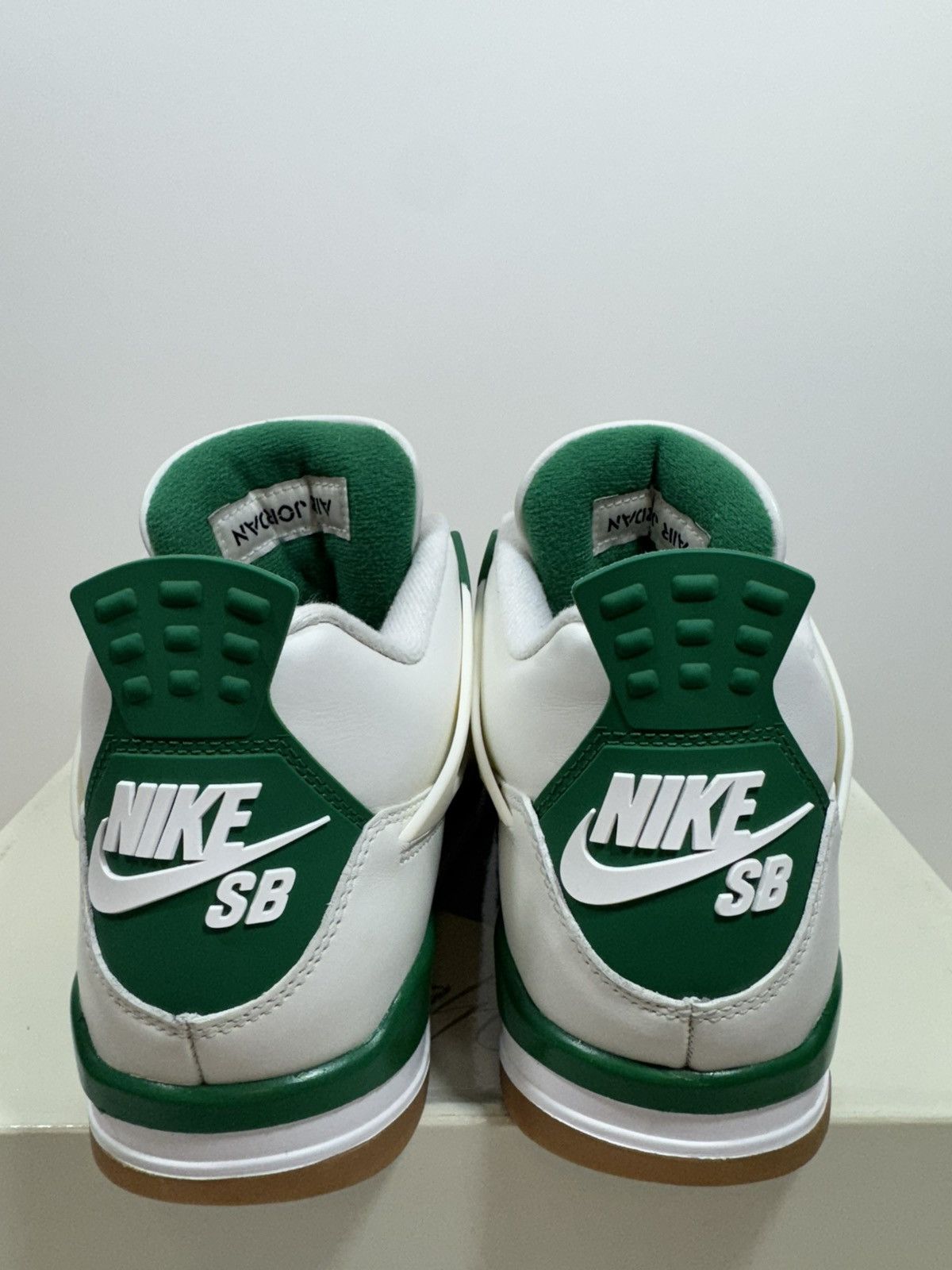 Nike SB Size 8M - Jordan 4 Pine Green Size US 8 / EU 41 - 3 Thumbnail