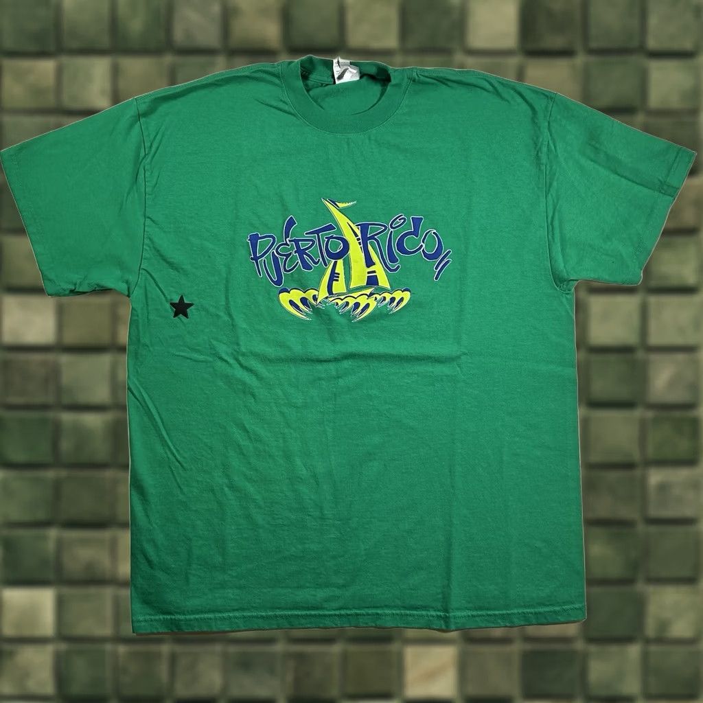 Hanes VINTAGE Puerto Rico Destination Tee Green XL Mens 2000s Graphic Print Hanes Shirt Size US XL / EU 56 / 4 - 1 Thumbnail