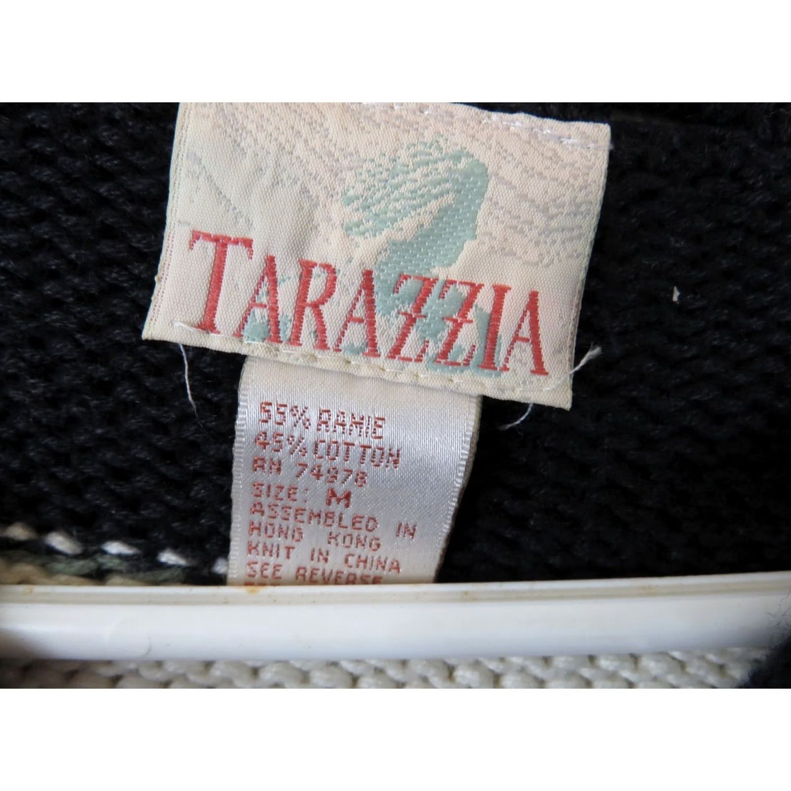 Vintage VINTAGE Tarazzia Sweater Womens M Medium Knit Retro Design Hobo Hip Hop Stain VTG Size M / US 6-8 / IT 42-44 - 5 Thumbnail