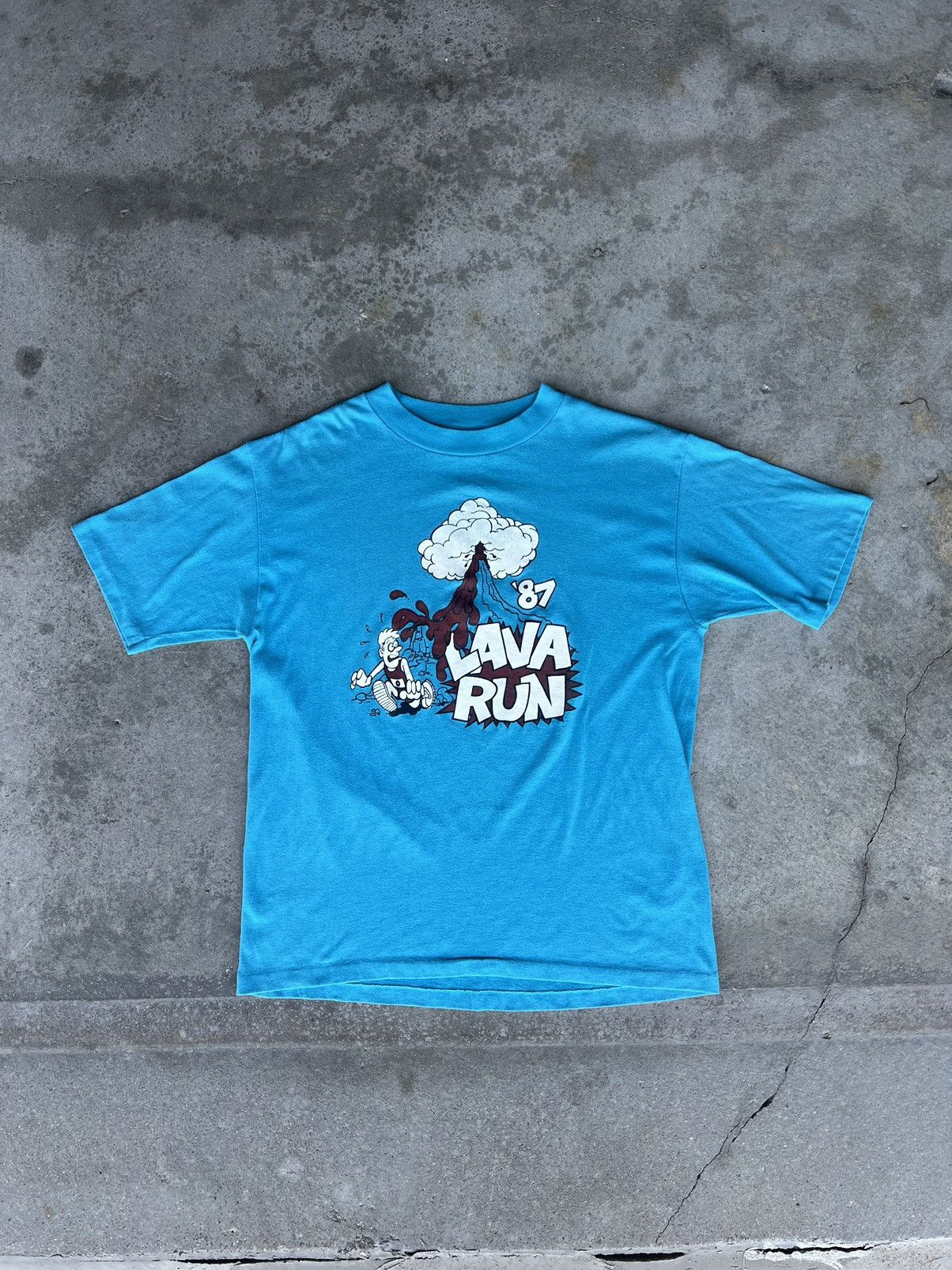 Vintage 1987 Vintage Lava Run Blue Graphic T-Shirt Size US M / EU 48-50 / 2 - 1 Thumbnail