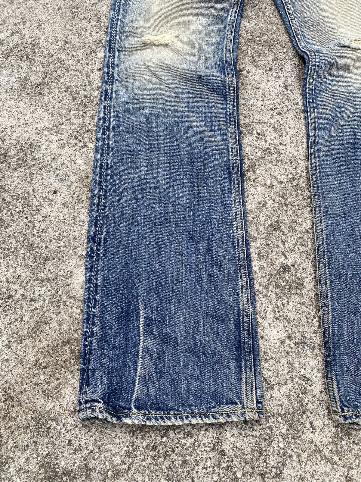 Japanese Brand Rodeo Crown Japan Faded Distressed Denim Size US 31 - 5 Thumbnail