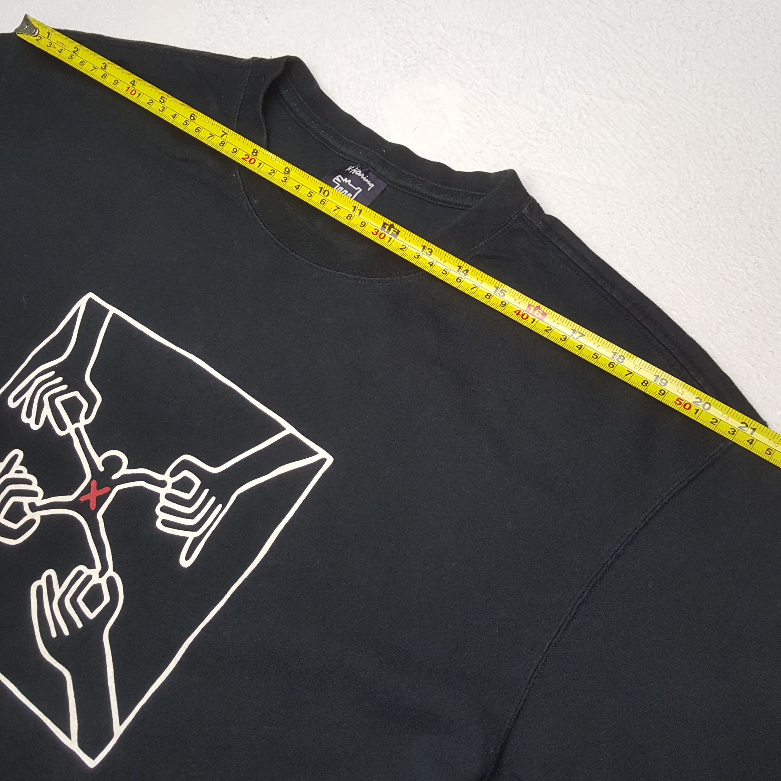Keith Haring Keith Haring X Uniqlo Japanese Brand Tshirt RR19 Size US XL / EU 56 / 4 - 5 Thumbnail