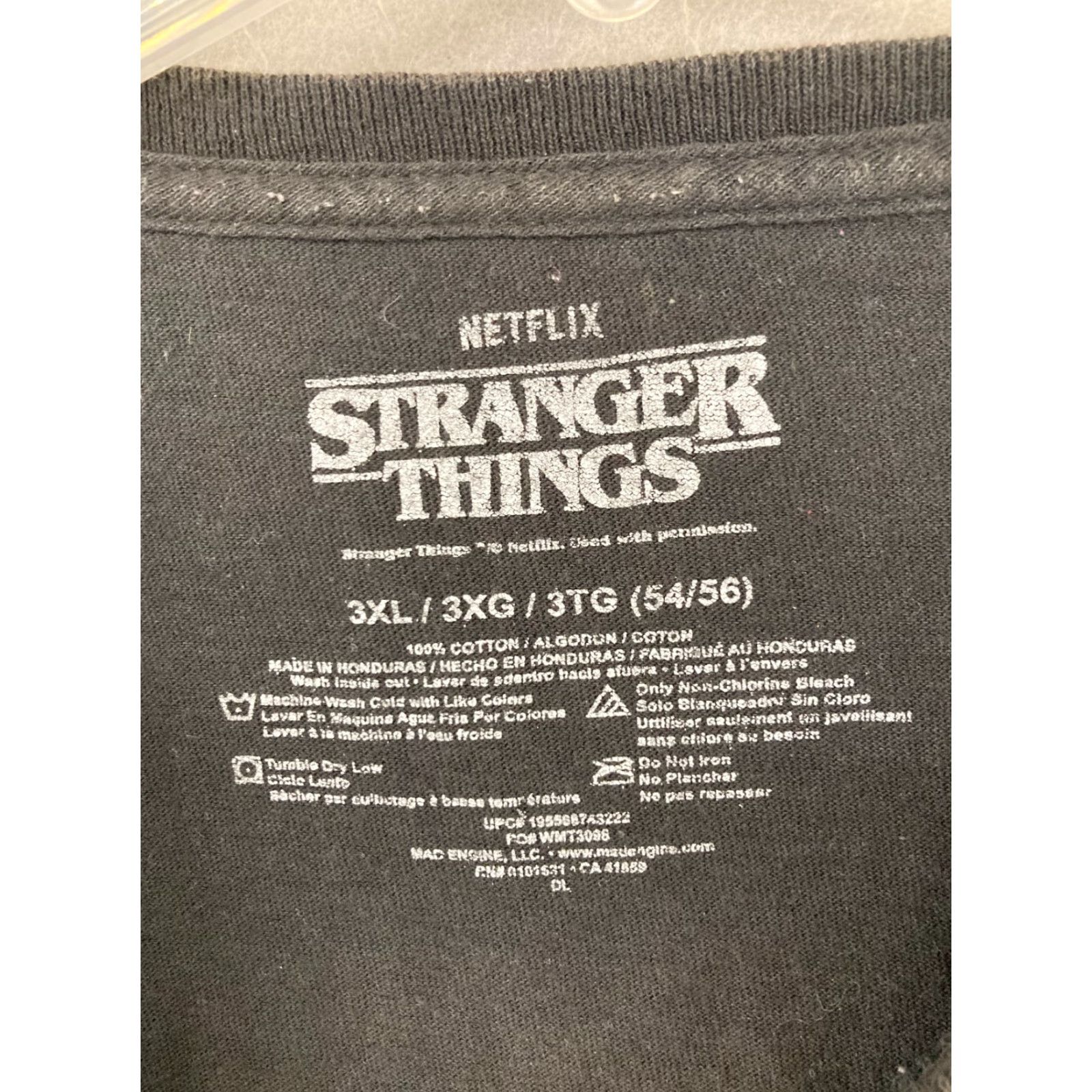 Vintage Stranger Things Mens TShirt 3XL Black Hellfire Club Shirt Adults 3XL Black Graphic Print Movie Retro Mens Size US XXL / EU 58 / 5 - 5 Thumbnail