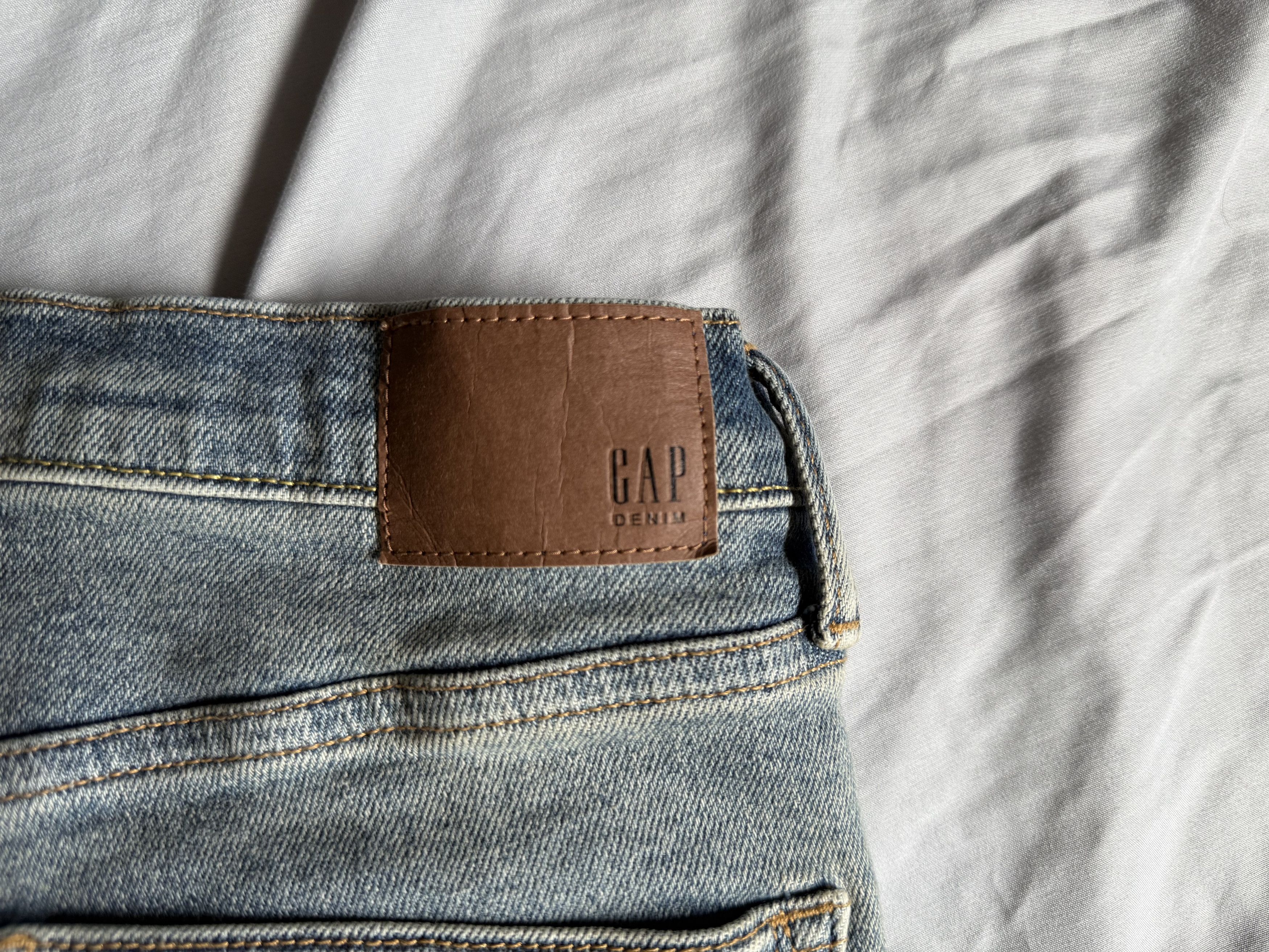 Gap Gap 1969 Skinny Jeans with GapFlex MAX 33x30 $89.95 Size US 33 - 3 Thumbnail