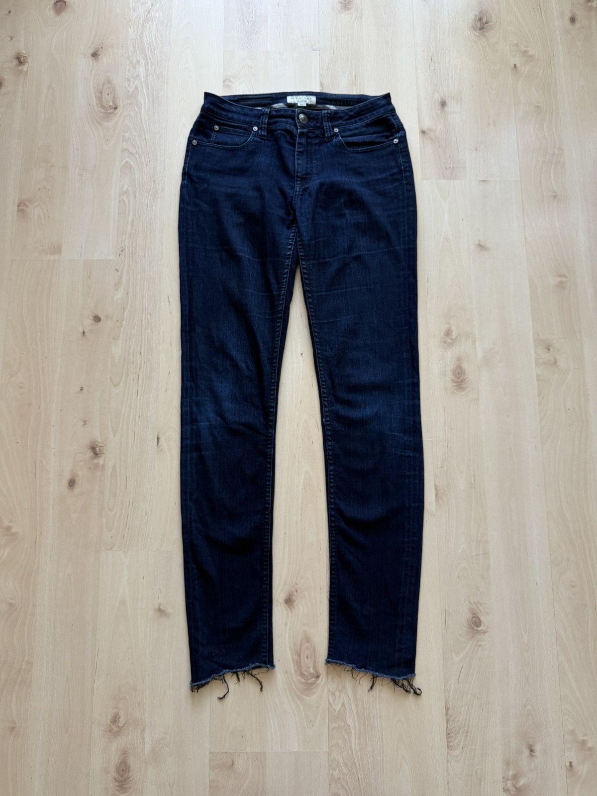 Burberry Burberry london skinny cropped denim jeans Size US 29 - 1 Thumbnail