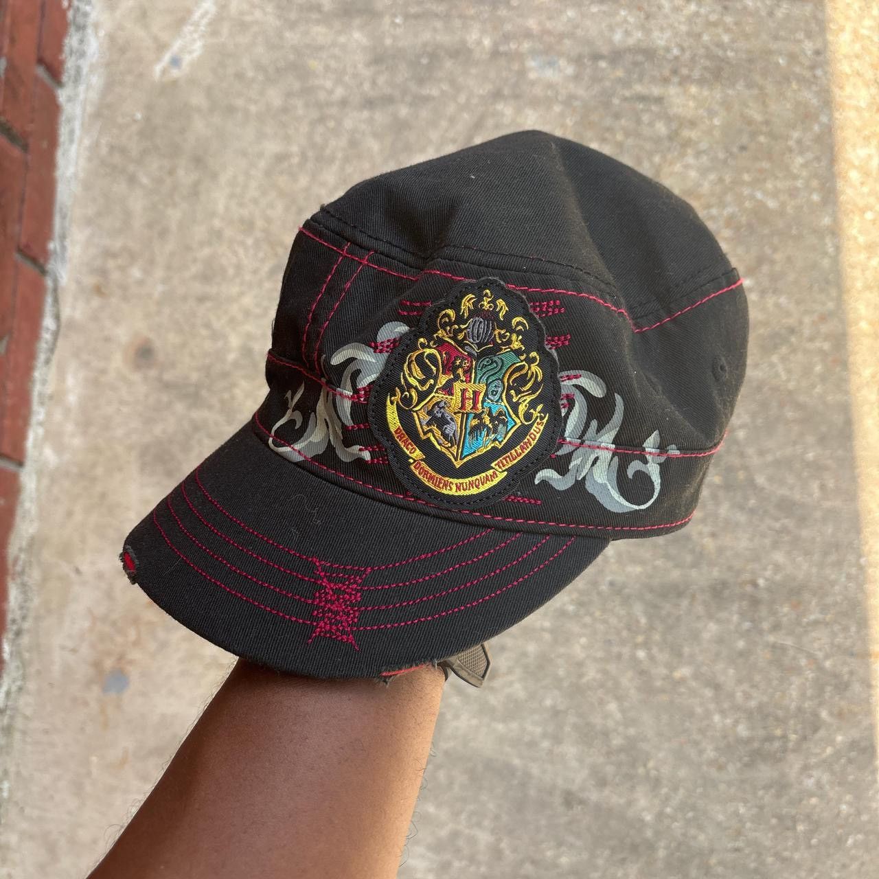 Universal Studios Harry Potter hat Size ONE SIZE - 1 Thumbnail