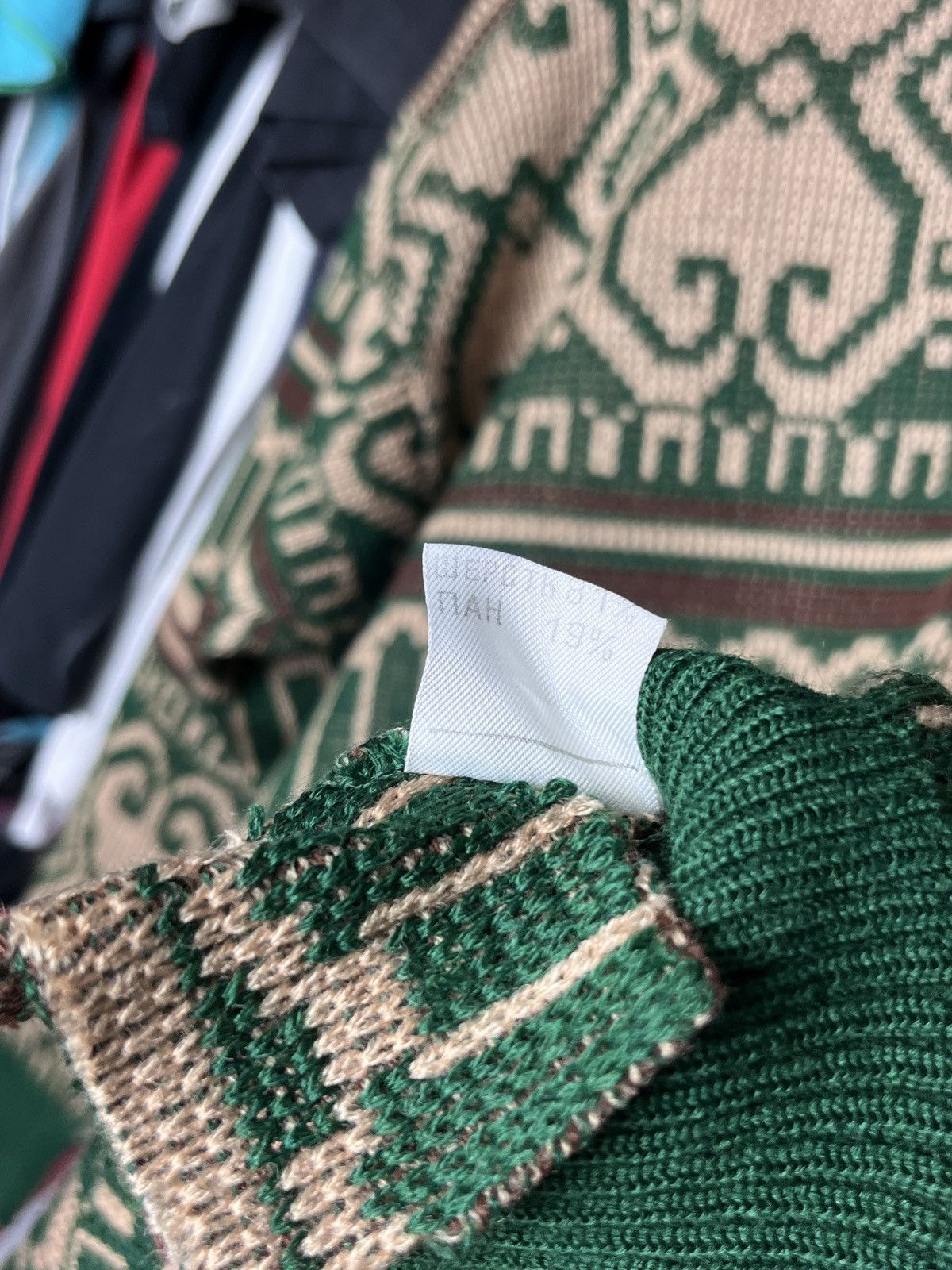 Vintage 1980s MADE IN USSR RARE VINTAGE KNITTED SWEATER - 1312 Size US L / EU 52-54 / 3 - 3 Thumbnail