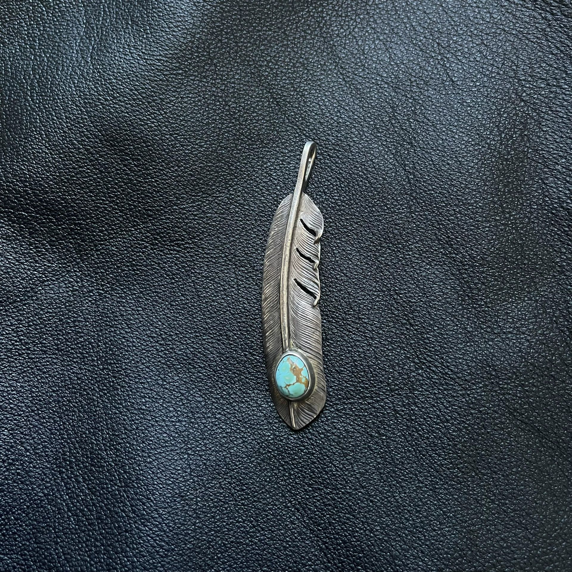 First Arrow's First Arrows No.8 Turquoise Feather Vintage XL Size ONE SIZE - 1 Thumbnail