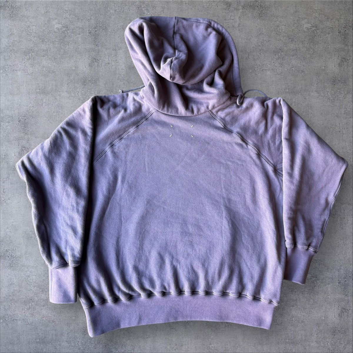Maison Margiela BRAND NEW MAISON MARGIELA REVERSE-LOGO COTTON HOODIE SIZE L Size US L / EU 52-54 / 3 - 18 Thumbnail