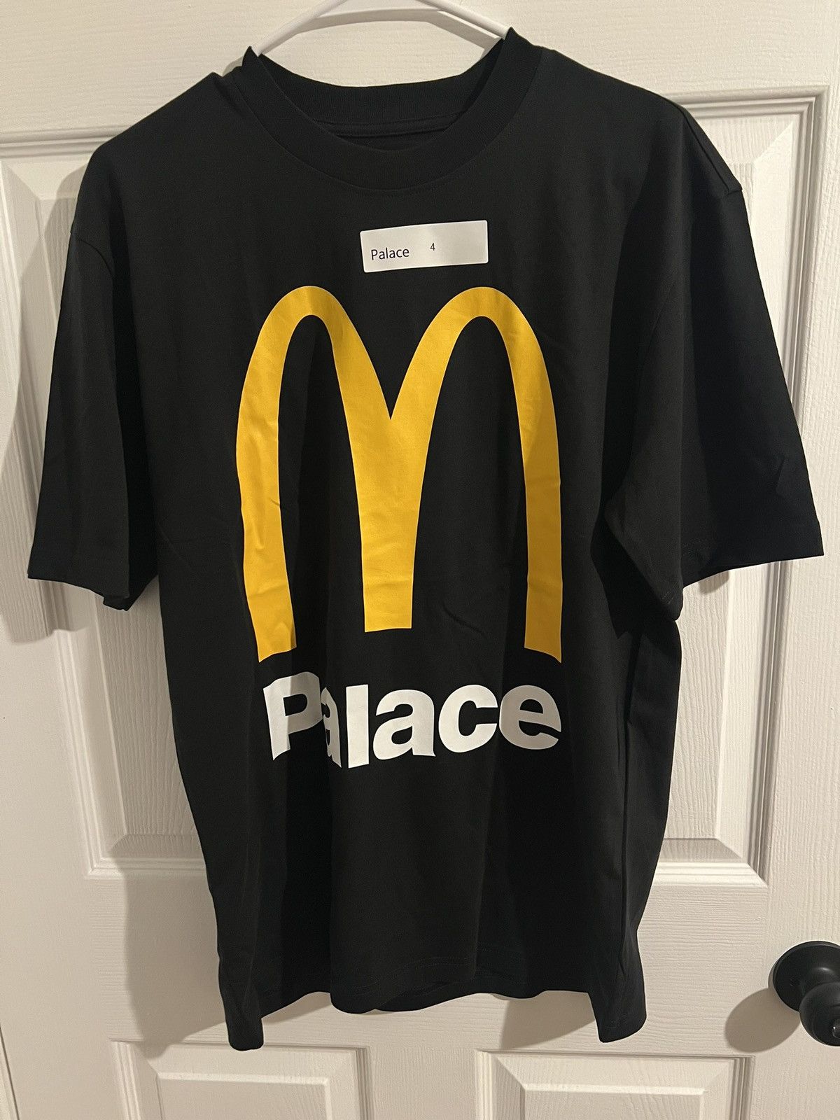 Palace New Palace McDonald’s Graphic Tee Size US M / EU 48-50 / 2 - 1 Thumbnail