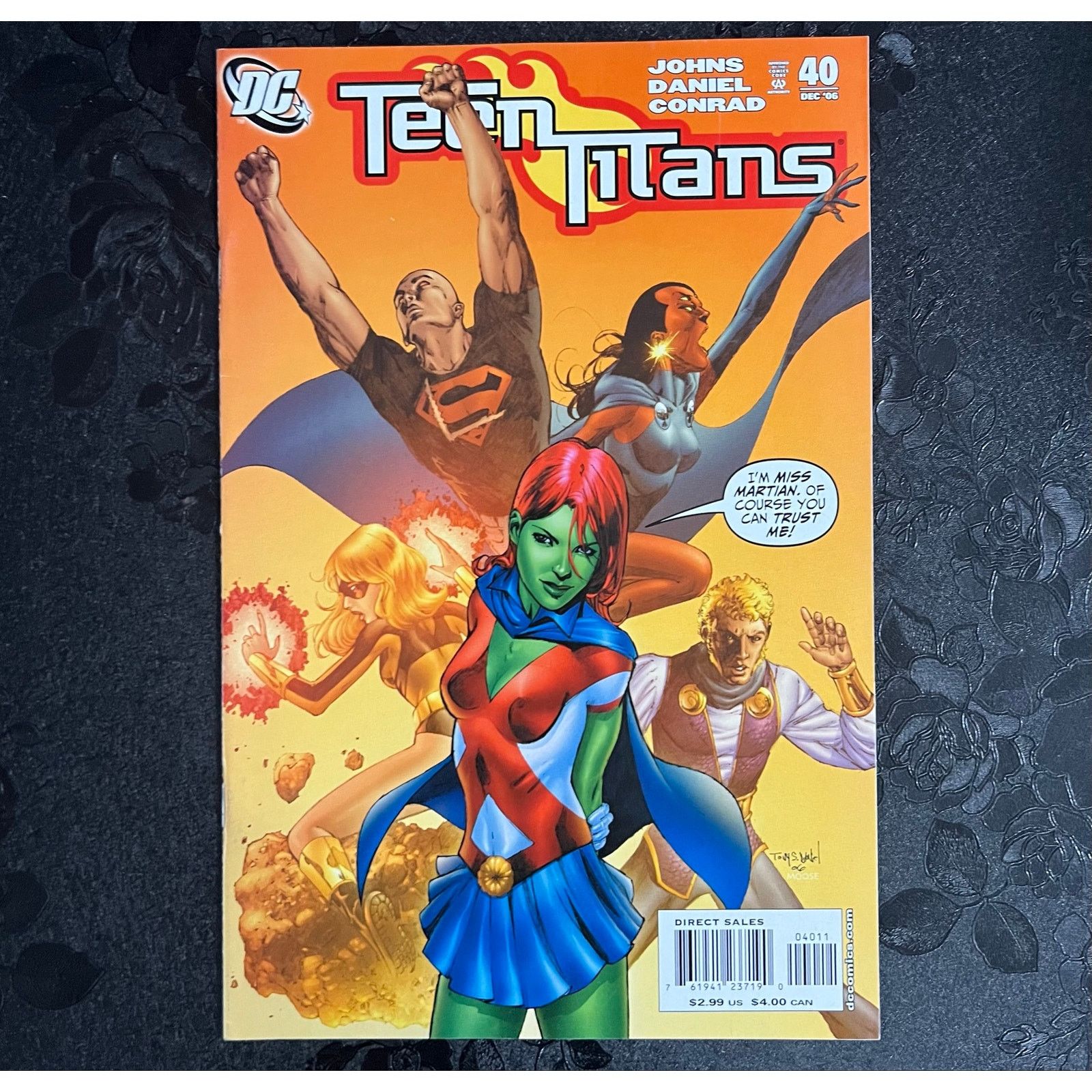 DC Comics Teen Titans # 40 Dec 2006 DC Comics Size ONE SIZE - 1 Thumbnail