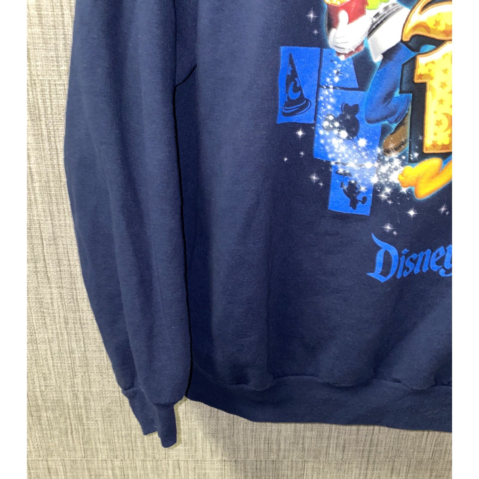 Hanes Disney Hanes Resort Sweatshirt Mens XL Navy Blue Fleece Lined Pullover Cotton/Polyester Disney Resort Mens XL Navy Blue Fleece Lined Sweatshirt Size US XL / EU 56 / 4 - 3 Thumbnail
