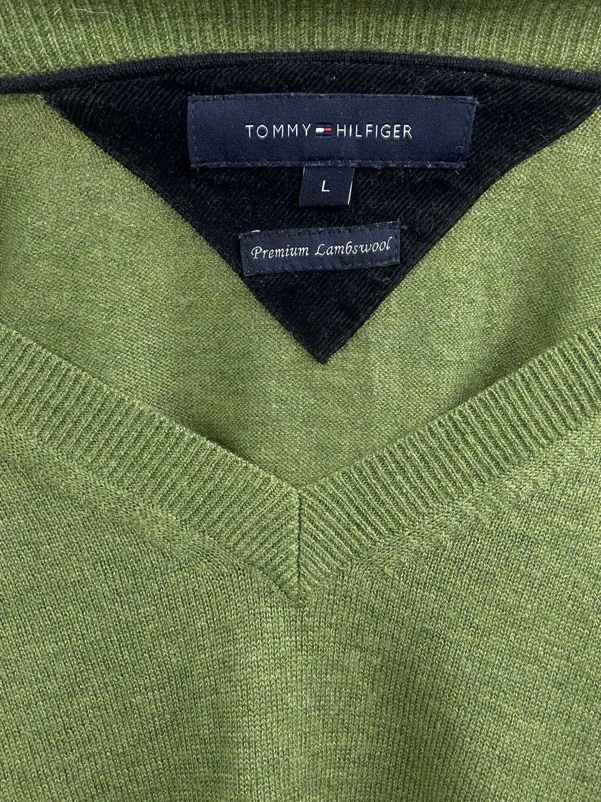 Tommy Hilfiger Green Tommy Hilfiger sweater 100% lambswool wool size L Size US L / EU 52-54 / 3 - 9 Thumbnail