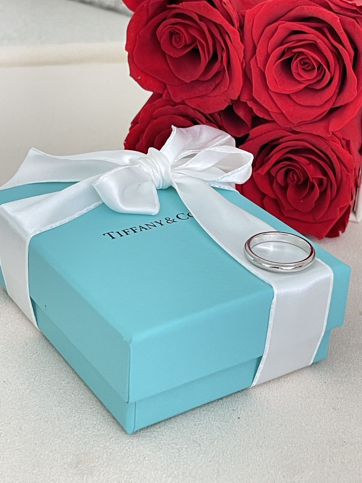 Tiffany & Co. Tiffany Milgrain Ring Platinum, 3 mm Wide 7.75 $1,600 Size ONE SIZE - 9 Thumbnail