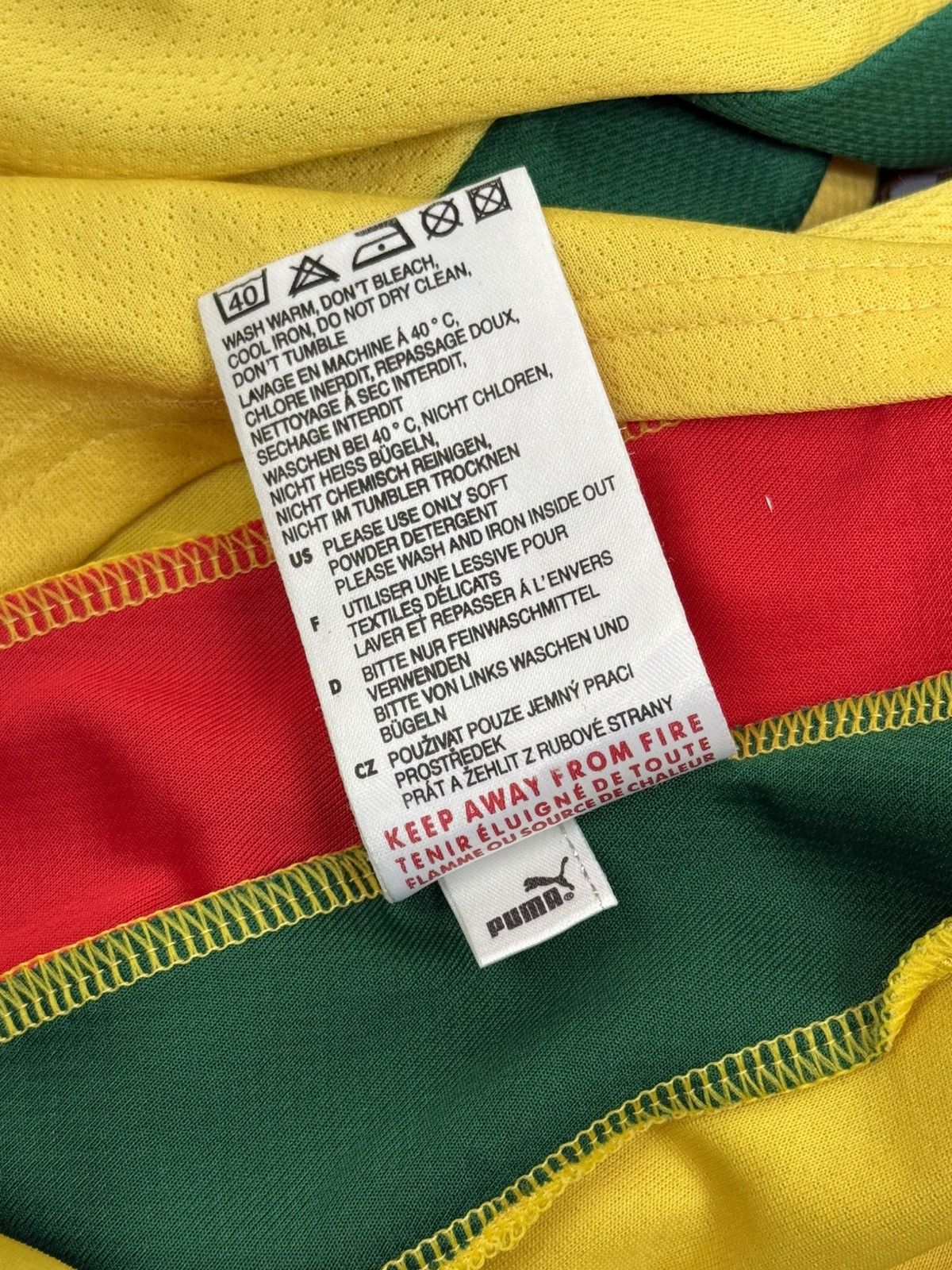 Puma Vintage Puma x Cameroon 2000 Away Kit Soccer Jersey XXL Size US XXL / EU 58 / 5 - 13 Thumbnail