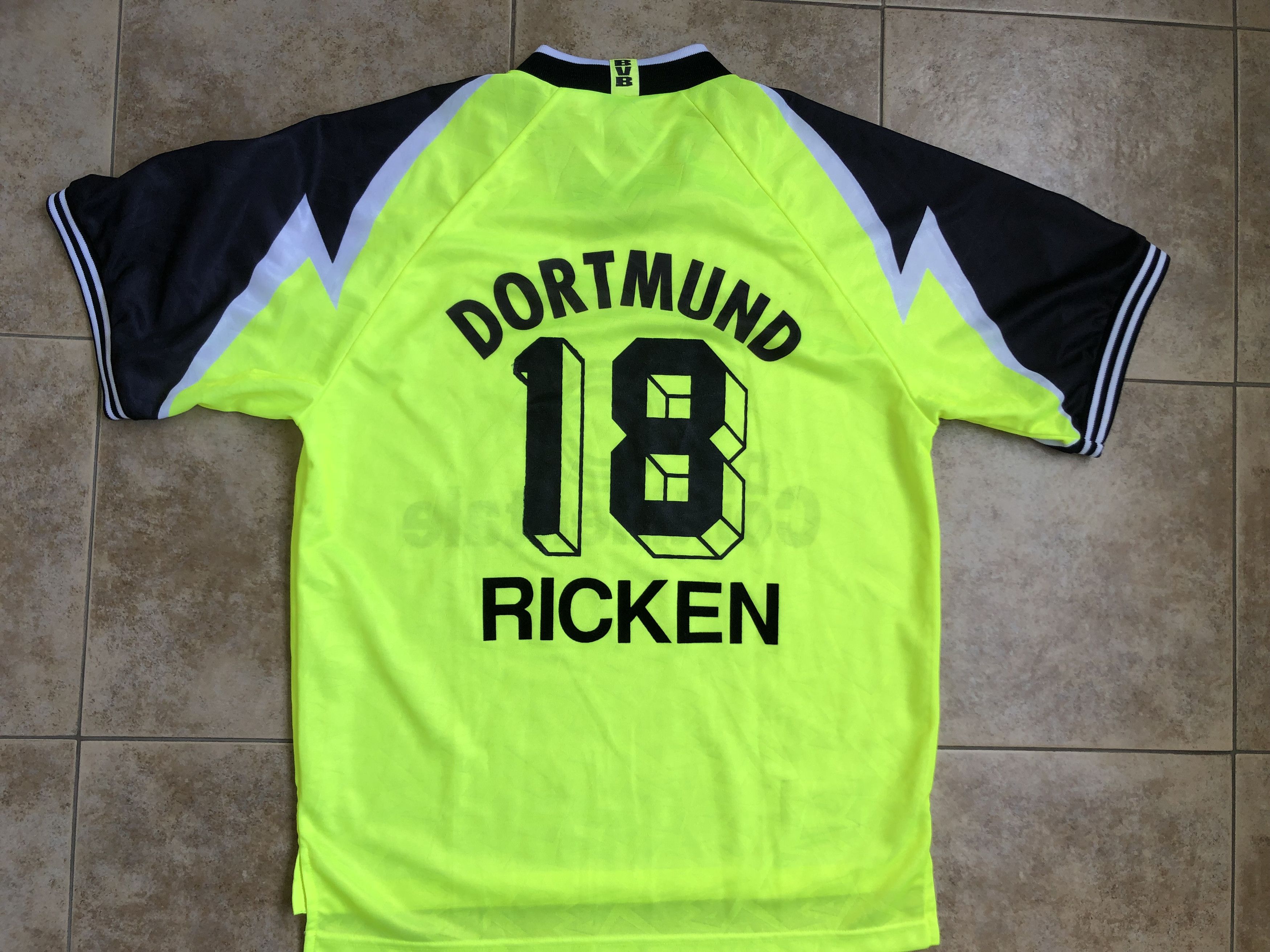 Nike Borussia Dortmund Home Football Shirt 1995-1996 #18 Ricken Size US L / EU 52-54 / 3 - 11 Thumbnail