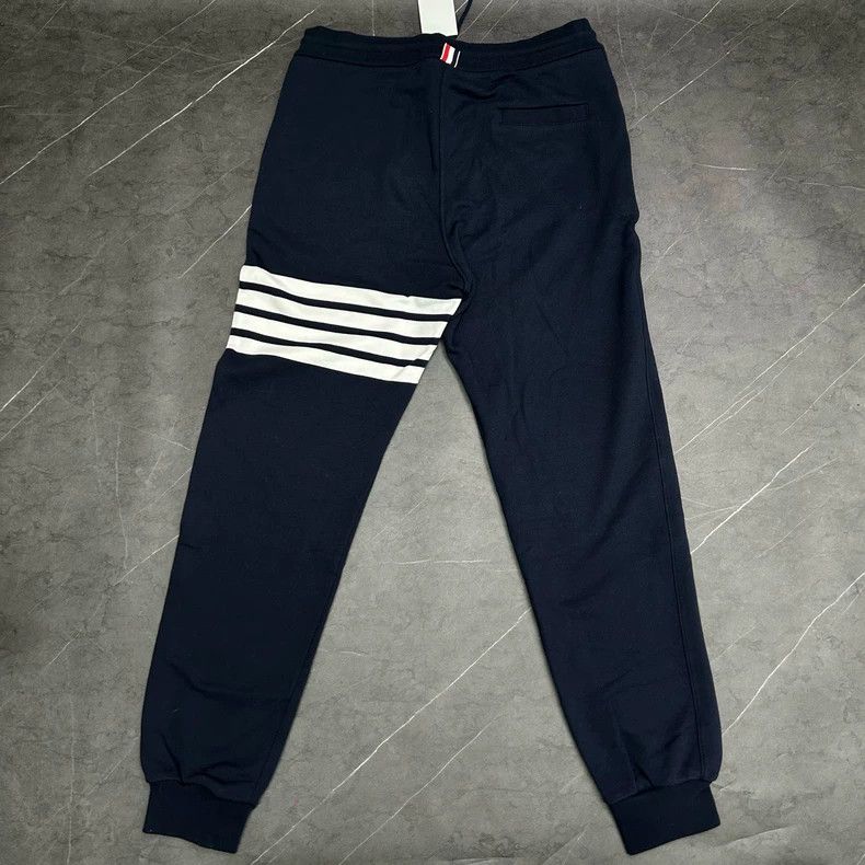 Thom Browne Thom browne Size 4 Four-bar sweatpants 2504-Nextarrow Size US 32 / EU 48 - 2 Thumbnail
