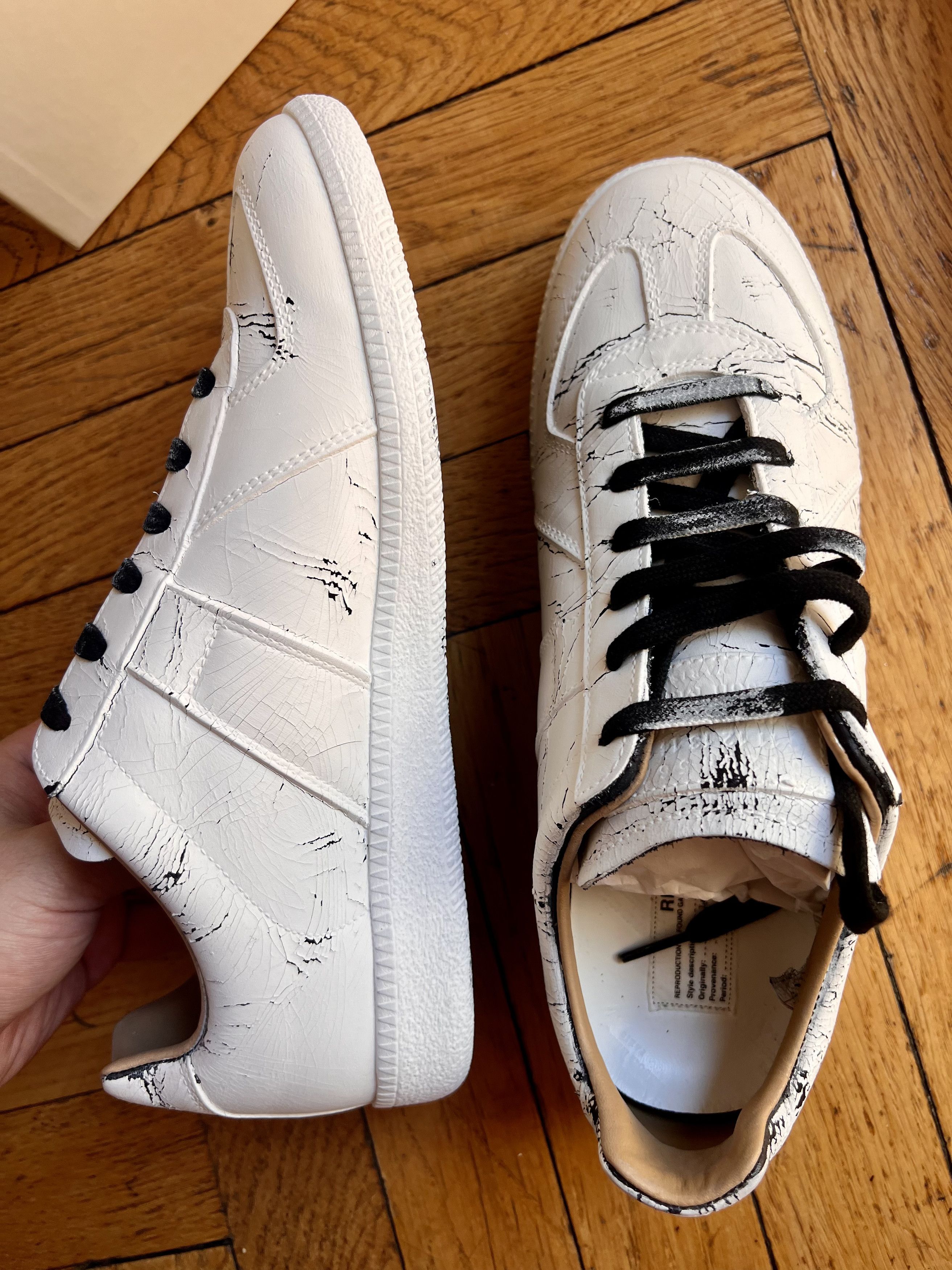Maison Margiela Margiela Replica chipping white paint on black Size US 8 / EU 41 - 9 Thumbnail