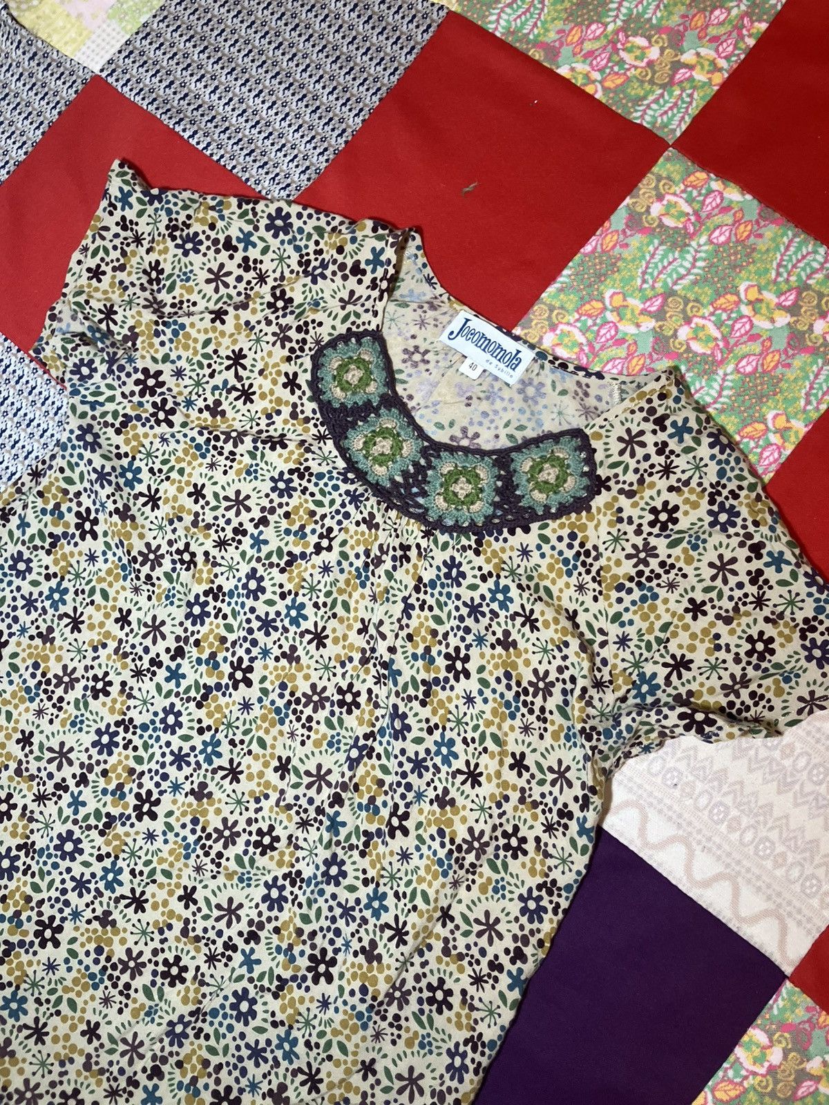Japanese Brand Jocomomola de Sybilla Floral Top Wool Blend Crochet Neckline Size M / US 6-8 / IT 42-44 - 2 Thumbnail