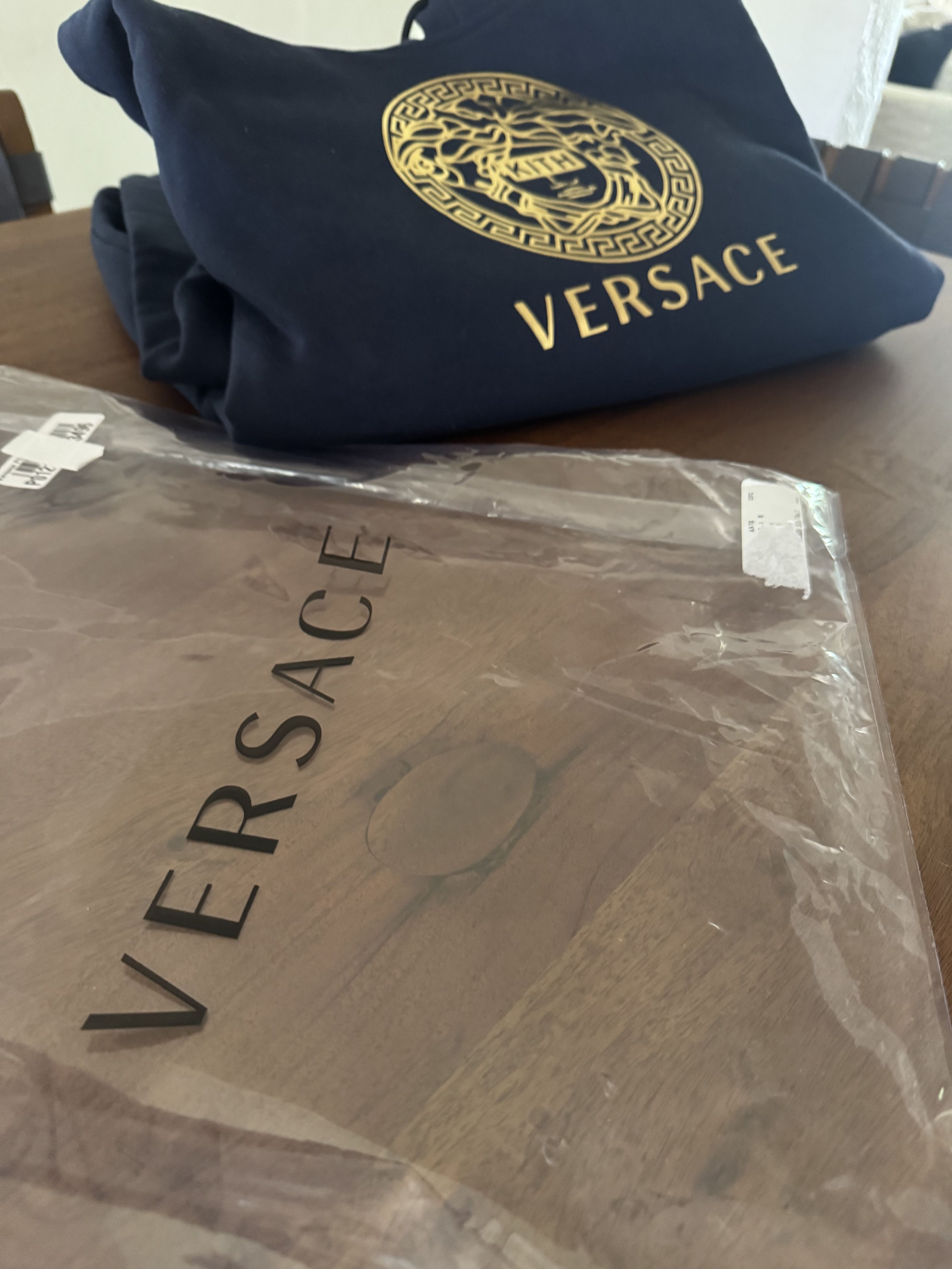 Kith × Versace Versace x Kith Medusa Hoodie Navy Gold Size US L / EU 52-54 / 3 - 5 Thumbnail