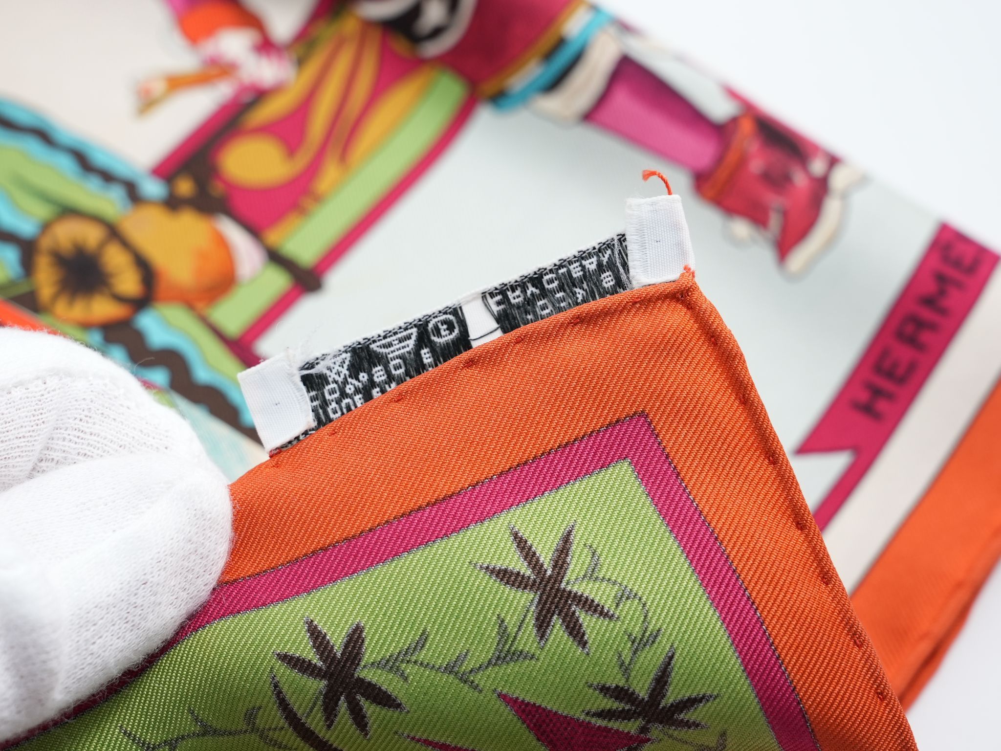 Hermes Hermes Scarf Kachina by Kermit Oliver 90 cm silk native Size ONE SIZE - 15 Thumbnail