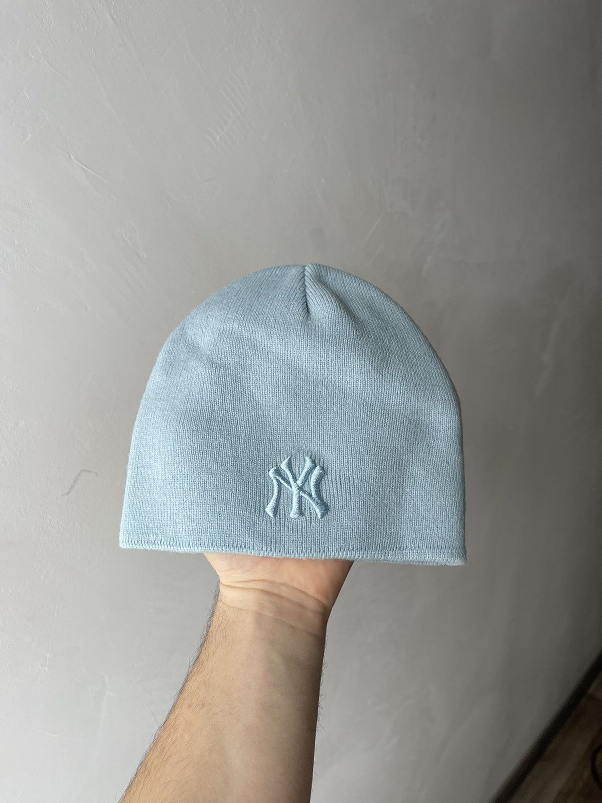 New York Yankees Vintage New York Yankees blue Beanie Hat Logo Y2K unisex Size ONE SIZE - 1 Thumbnail