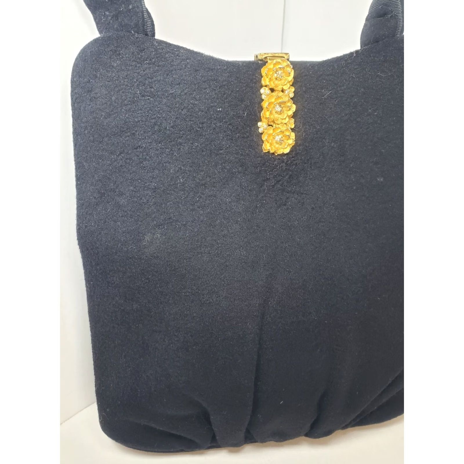 Vintage VINTAGE Harry Rosenfeld Felt Bag Black Suede Gold Floral Clasp Single Handle Formal Womens 1950s Size ONE SIZE - 2 Thumbnail