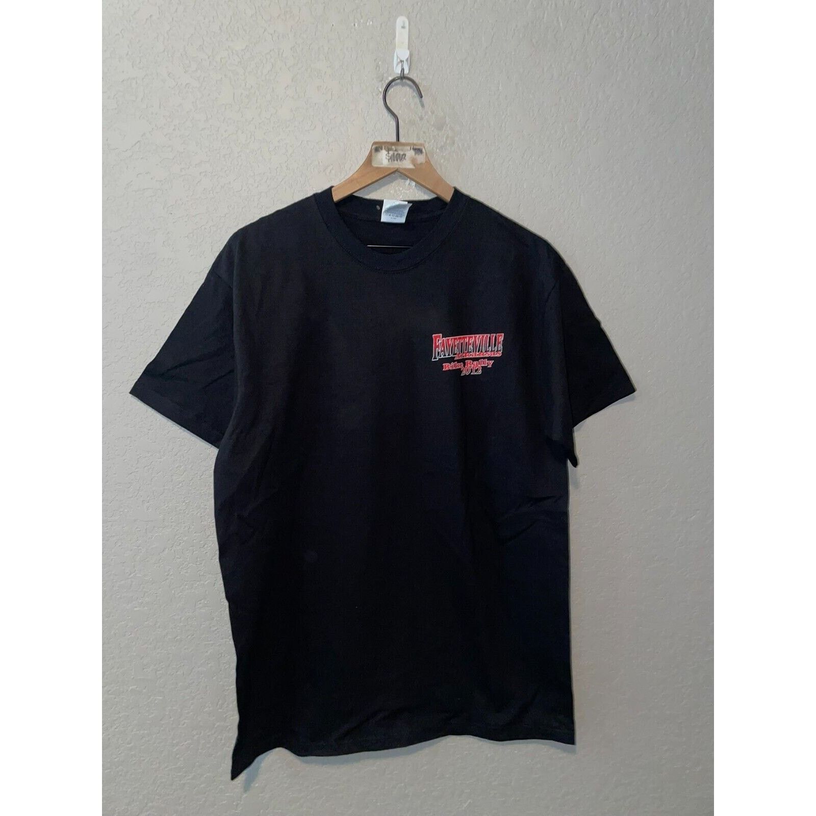 Gildan Fayetteville Biker Shirt Arkansas Bike Rally Large Black Tee Size US L / EU 52-54 / 3 - 2 Thumbnail