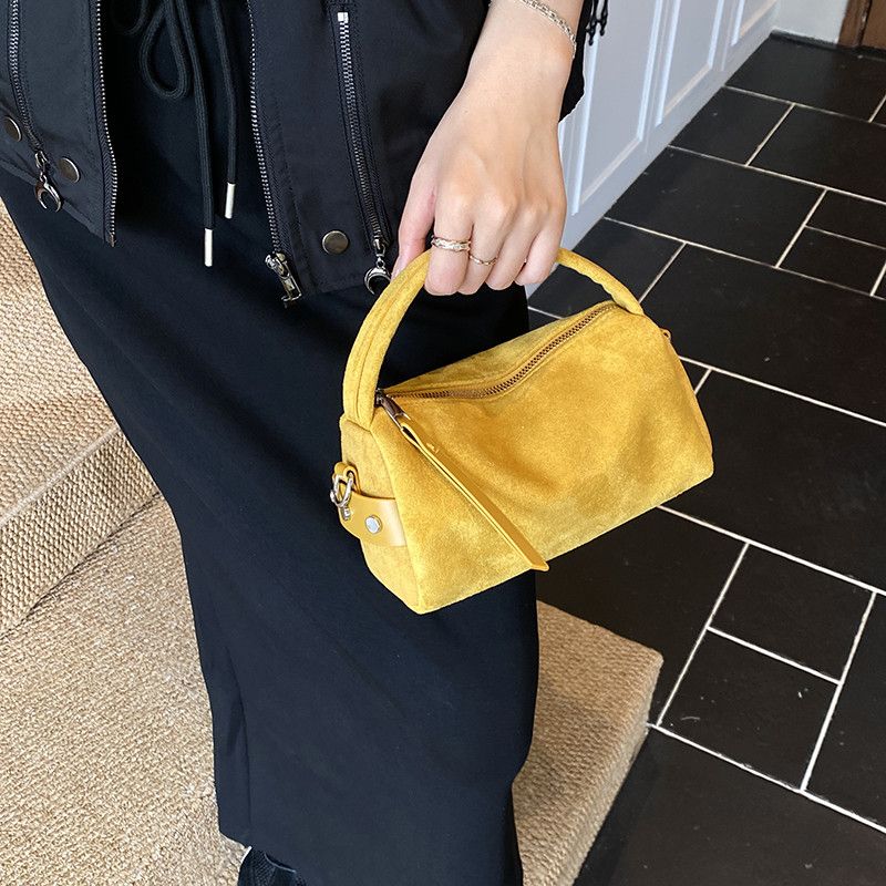 Leather Velvet Street Crossbody Bag Size ONE SIZE - 1 Thumbnail