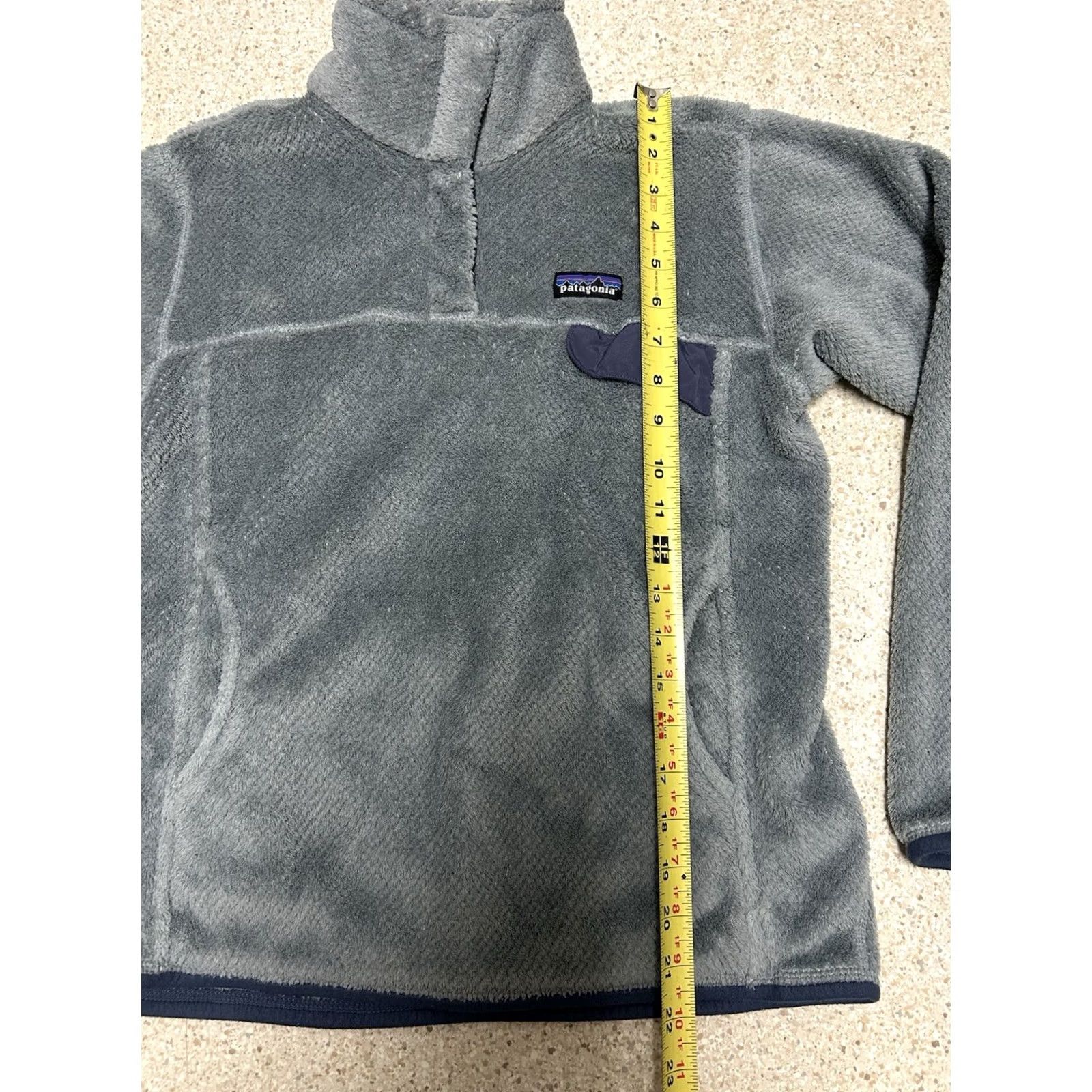 Patagonia Patagonia Re-Tool Snap-T Fleece Pullover Women’s Size M Gray Purple Logo Solid Mid-Length Jacket/Coat Long Sleeve Pullover Size M / US 6-8 / IT 42-44 - 6 Thumbnail