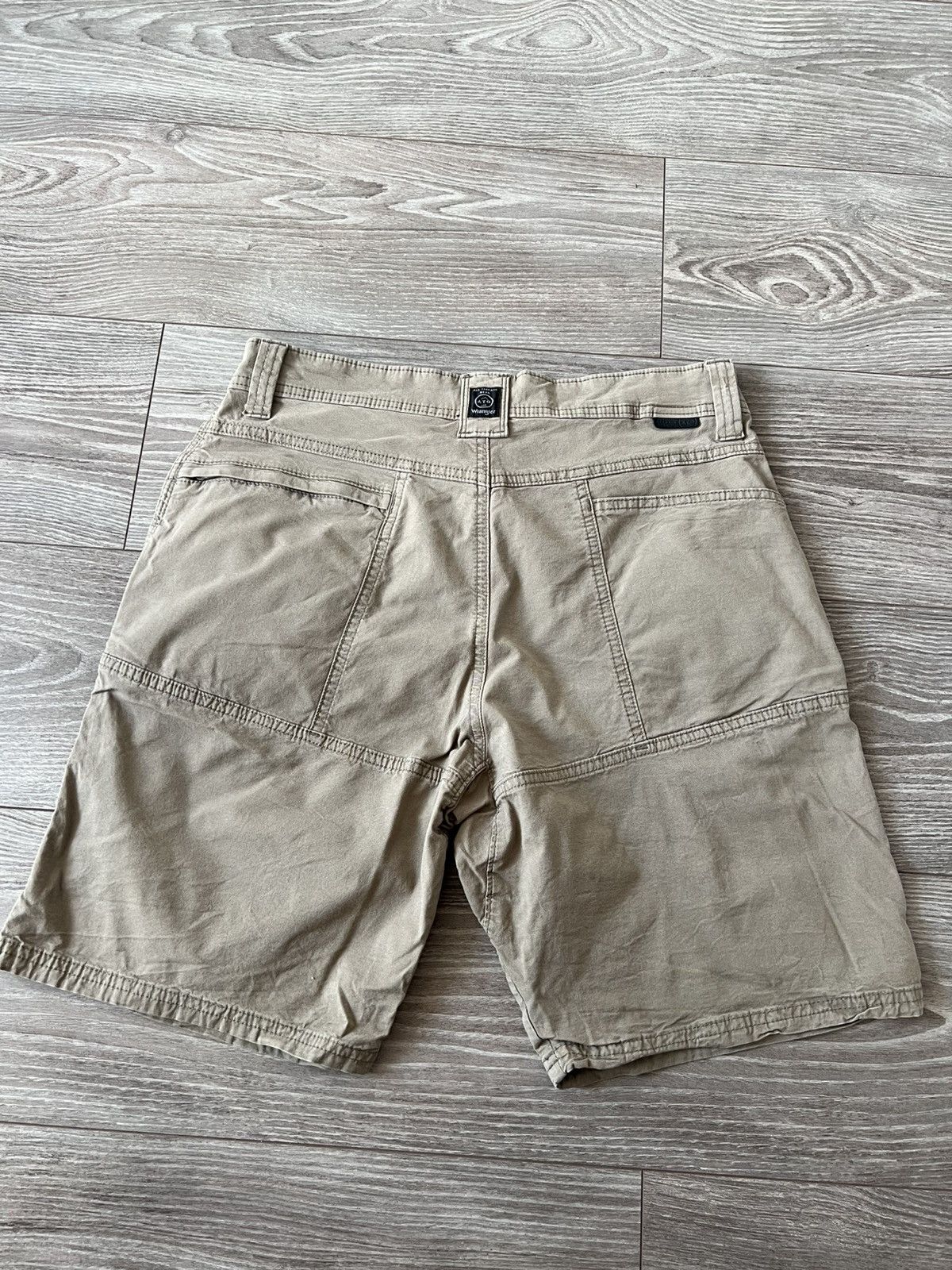 Wrangler Vintage Wrangler ATG All Terrain Gear Tactical ACG Shorts Size US 32 / EU 48 - 9 Thumbnail