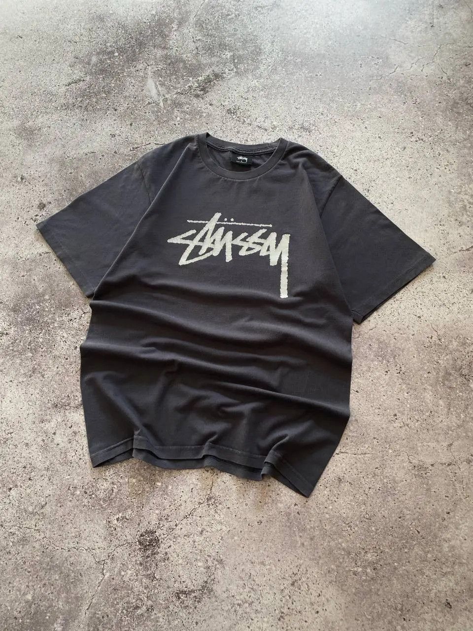 Stussy STUSSY BASIC LOGO WASHED GREY T SHIRT Size US S / EU 44-46 / 1 - 4 Thumbnail