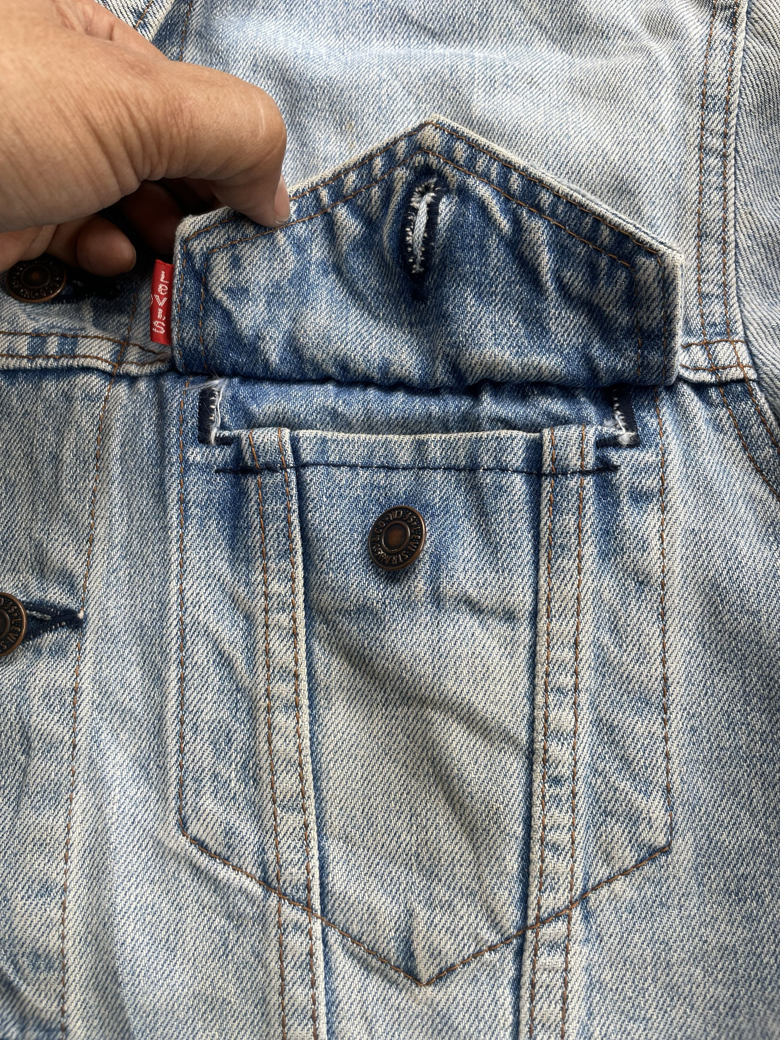 Levi's Vintage 1991 Levis 70504 Japan Denim Jacket Size US M / EU 48-50 / 2 - 11 Thumbnail