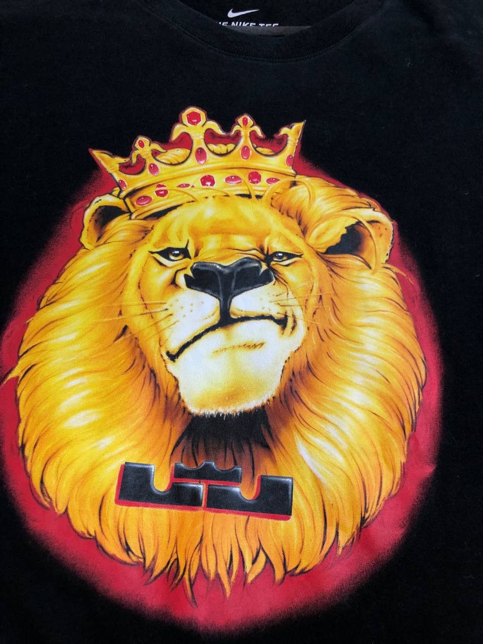 Nike Vintage Nike Big Y2K Print Short Sleeve T-Shirt Size US M / EU 48-50 / 2 - 7 Thumbnail
