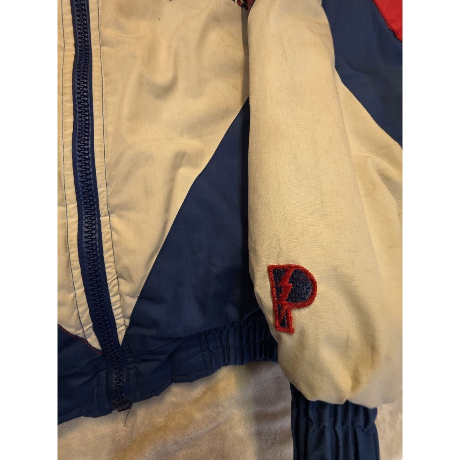 Other Kansas Jayhawks 90s PRO PLAYER puffer jacket XL blue red Size US XL / EU 56 / 4 - 12 Thumbnail